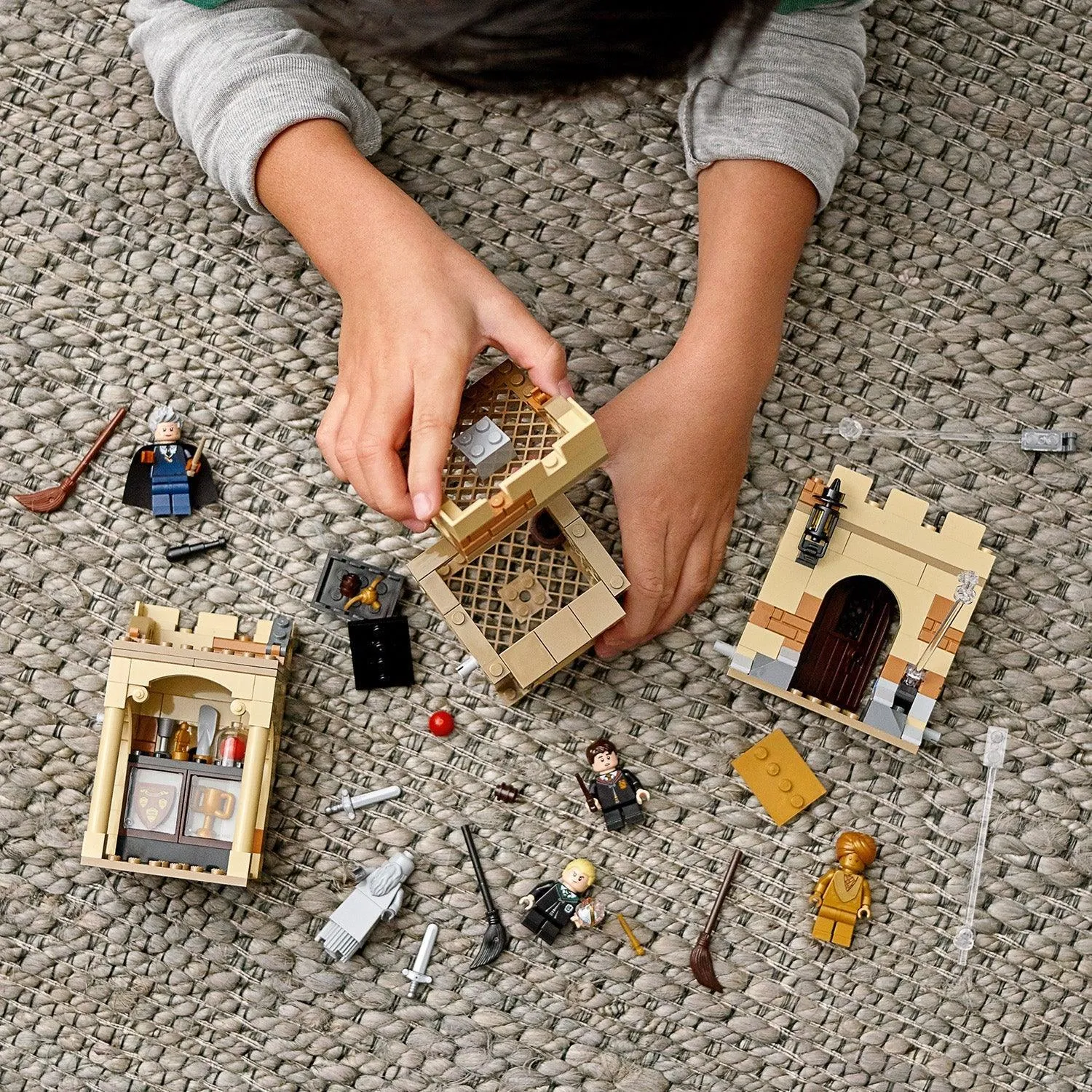 LEGO Zweinstein Eerste vliegles 76395 Harry Potter