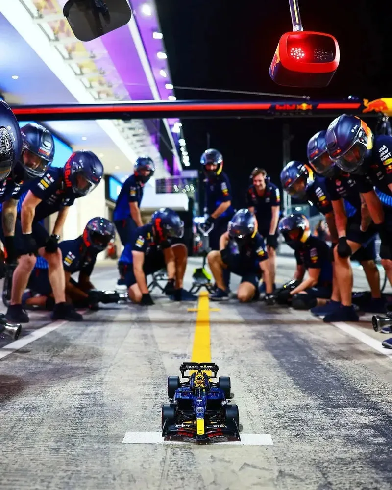 Red Bull Max Verstappen 42206 Technic (direct uit voorraad leverbaar) thumbnail 27