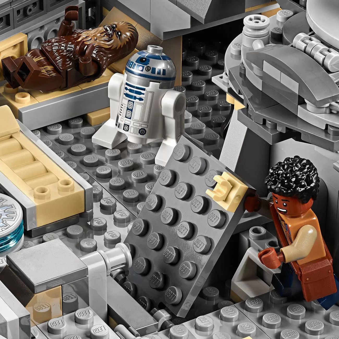 LEGO Millennium Falcon 75257 Star Wars thumbnail 6