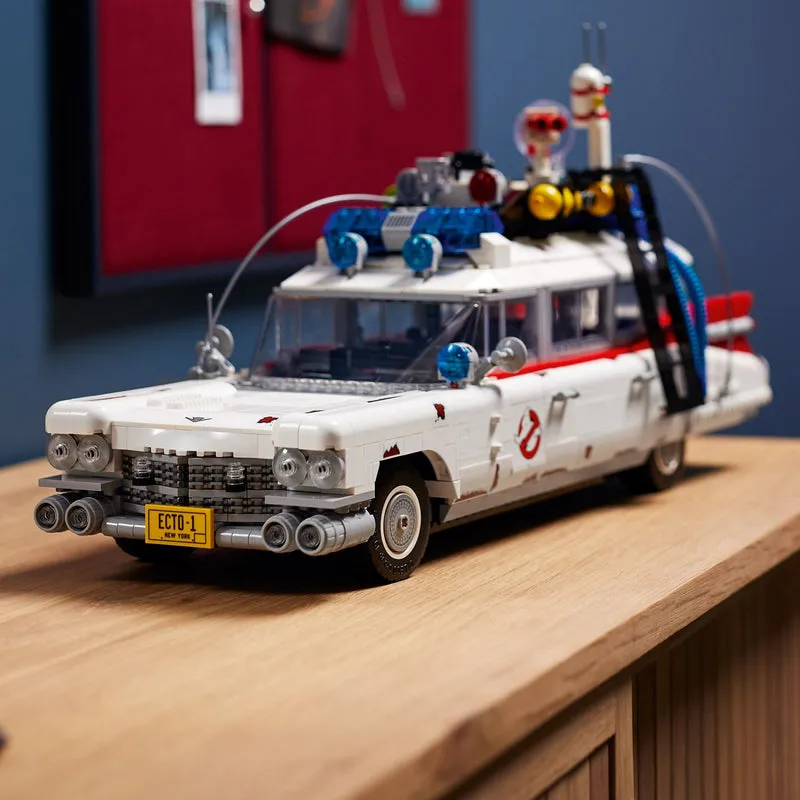 LEGO Ghostbusters Ecto-1 10274 Creator Expert thumbnail 5