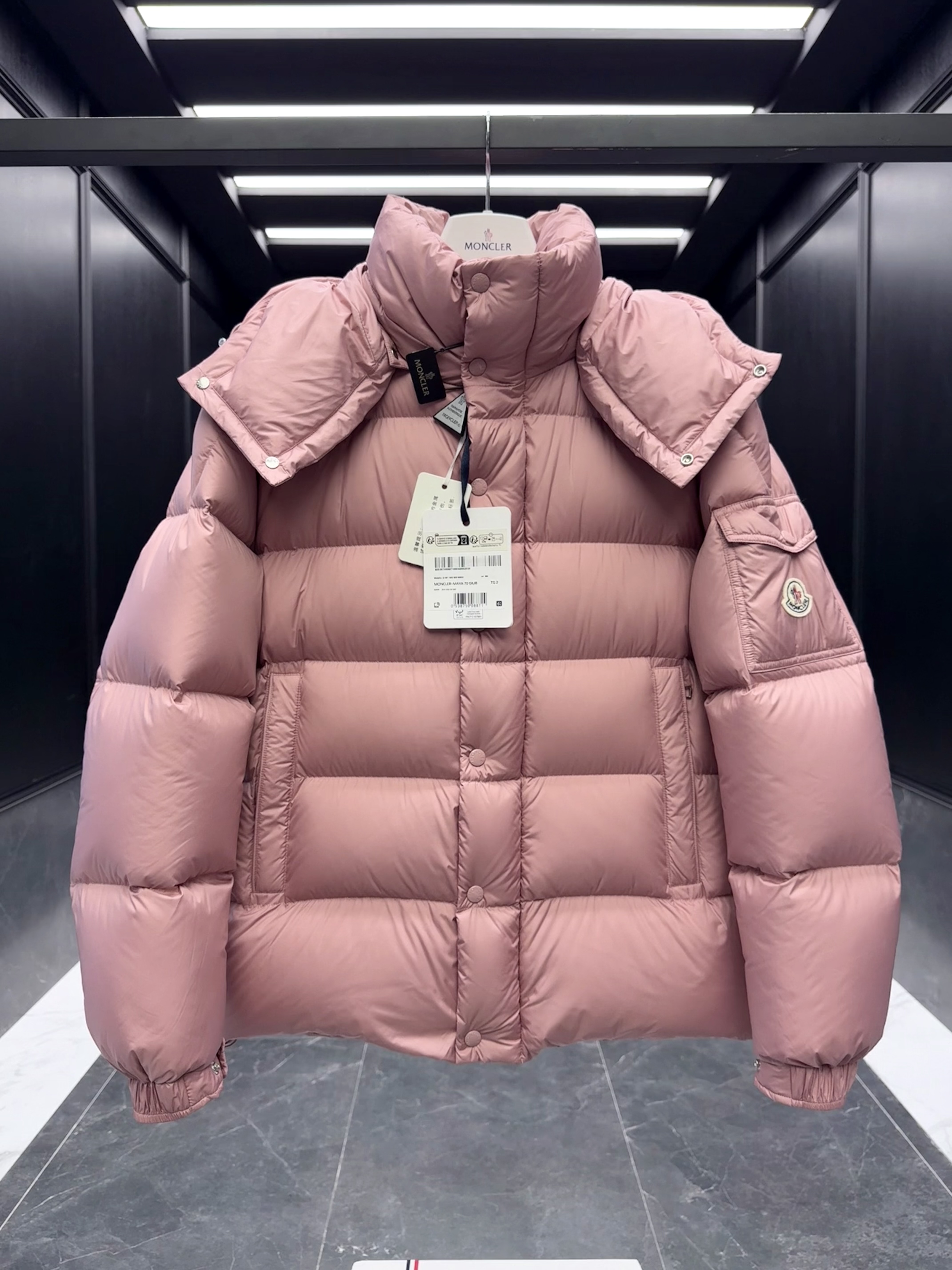 Moncler maya 70th