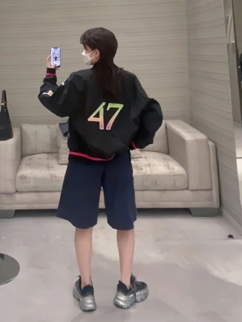 Dior 汉密尔顿联名棒球服