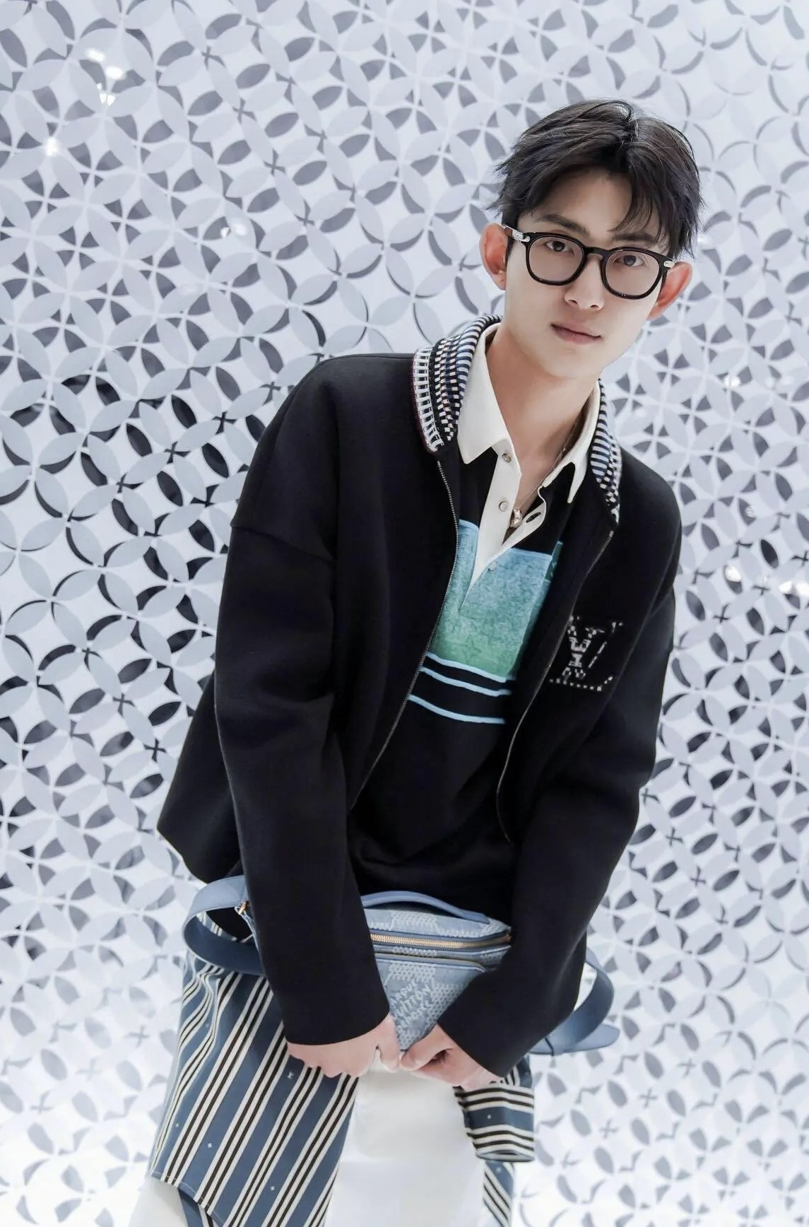 LOUIS VUITTON LOGO刺绣针织飞行夹克