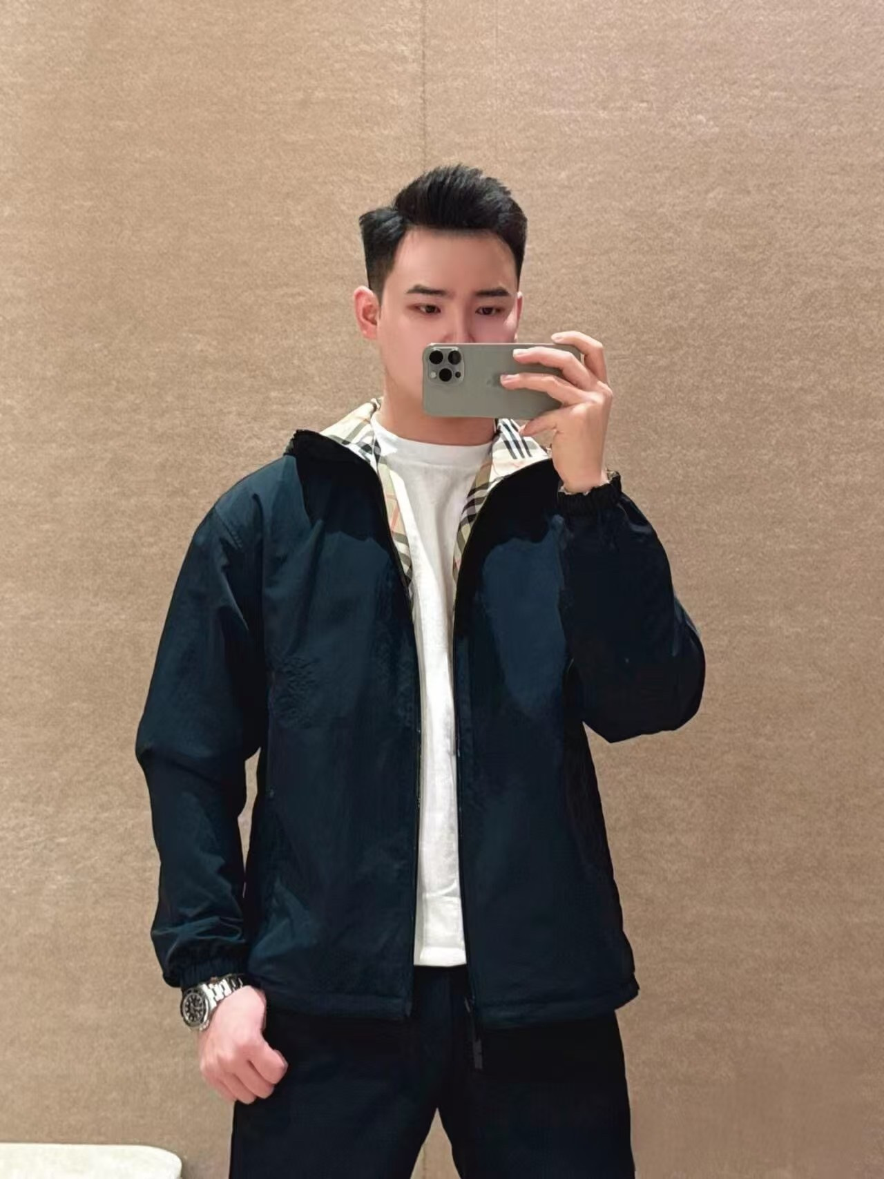 BURBERRY斜格纹饰刺绣双面穿夹克