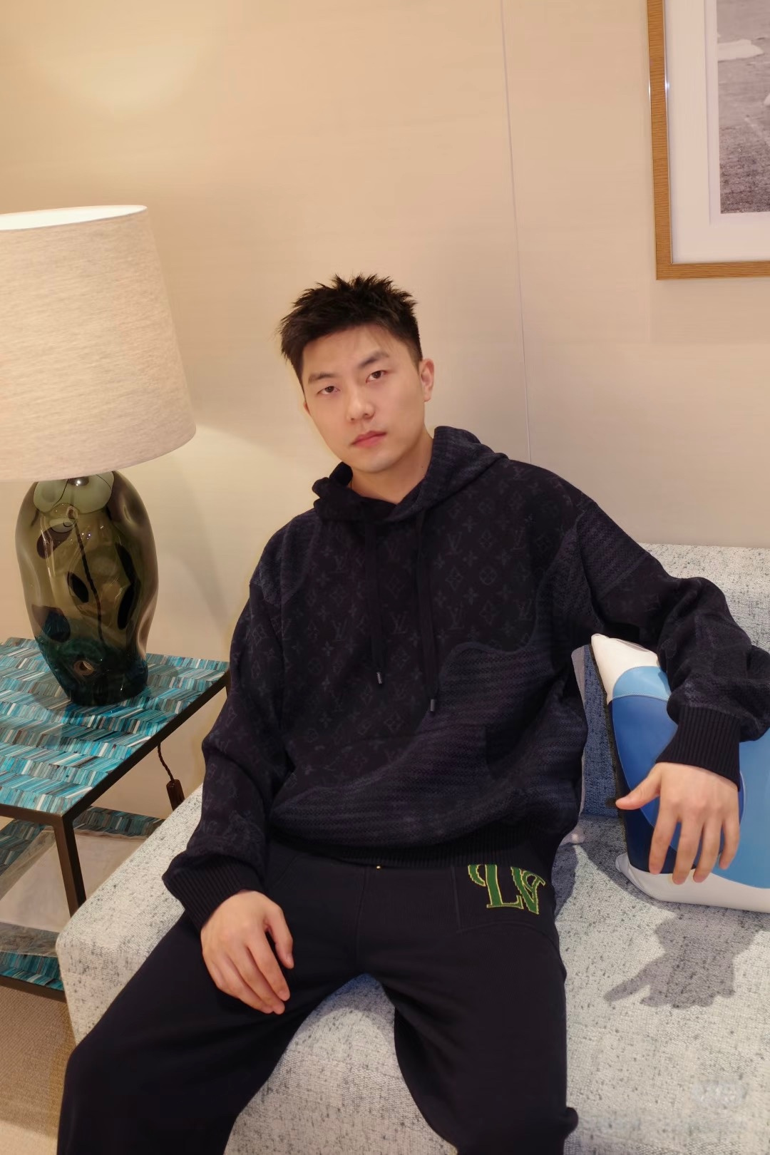 LOUIS VUITTON 假日拼接长袖连帽套头卫衣