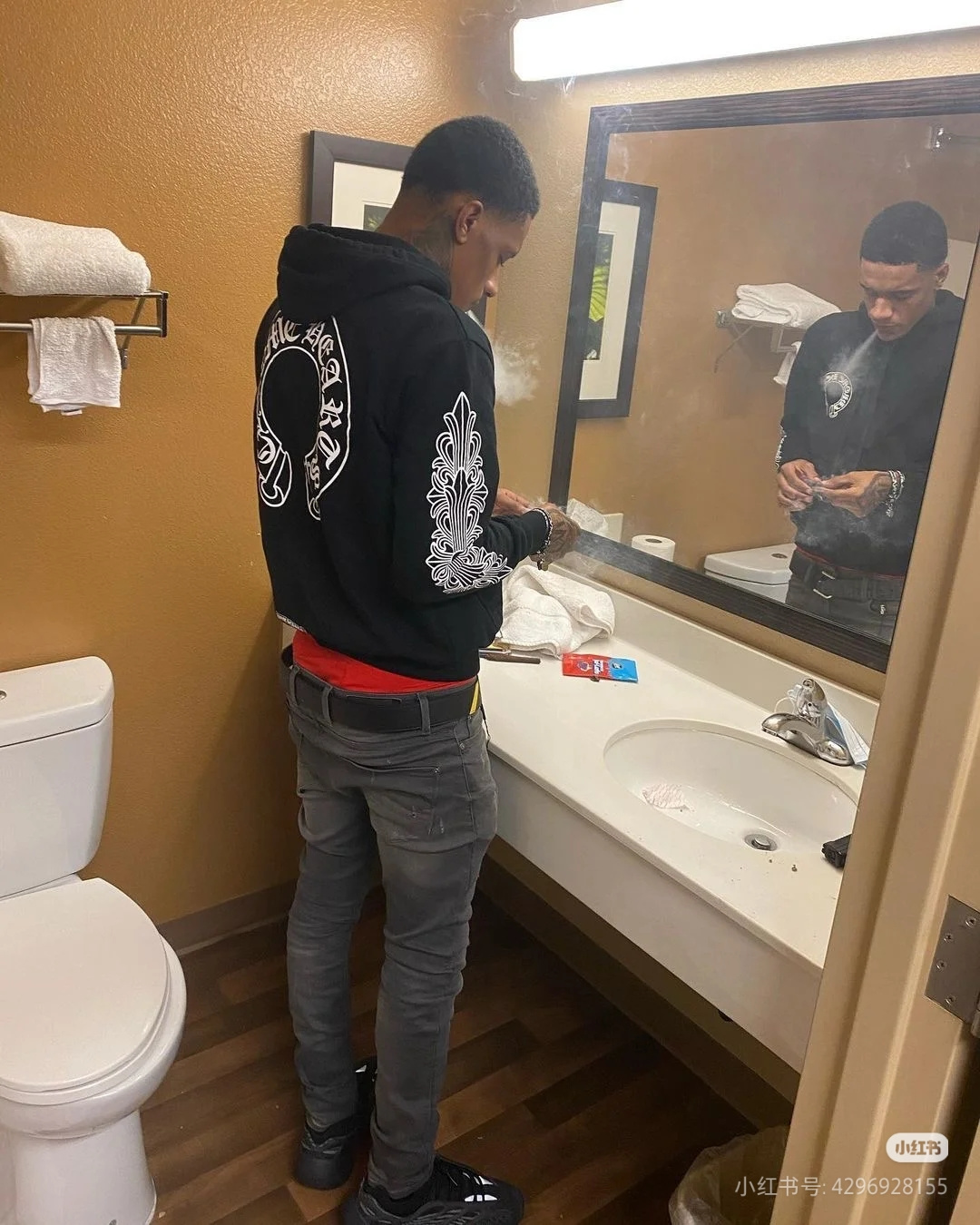 Chrome Hearts 马蹄麒麟拉链外套