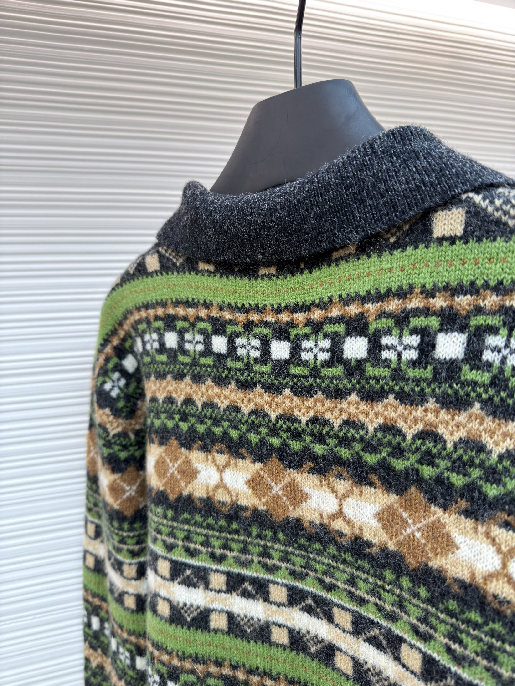 Loewe 全毛圣诞绿