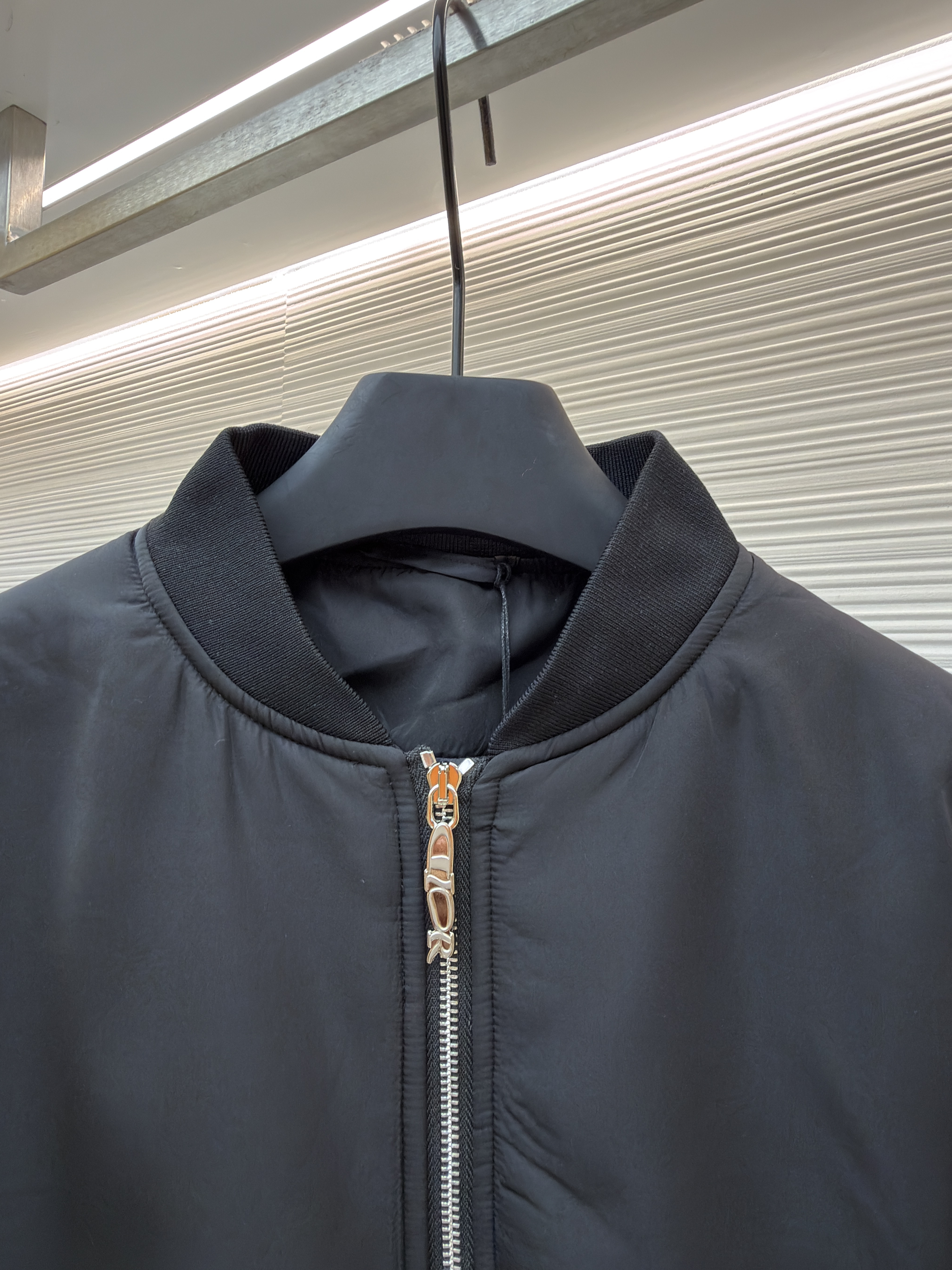 Dior 汉密尔顿联名棒球服