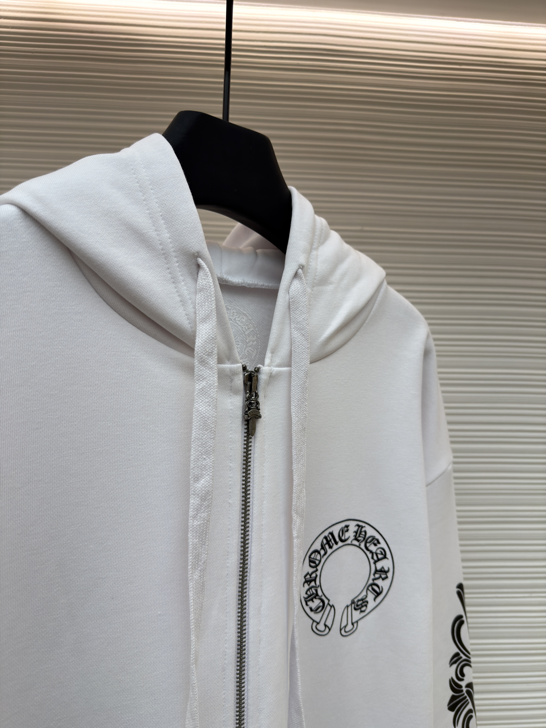 Chrome Hearts 马蹄麒麟拉链外套