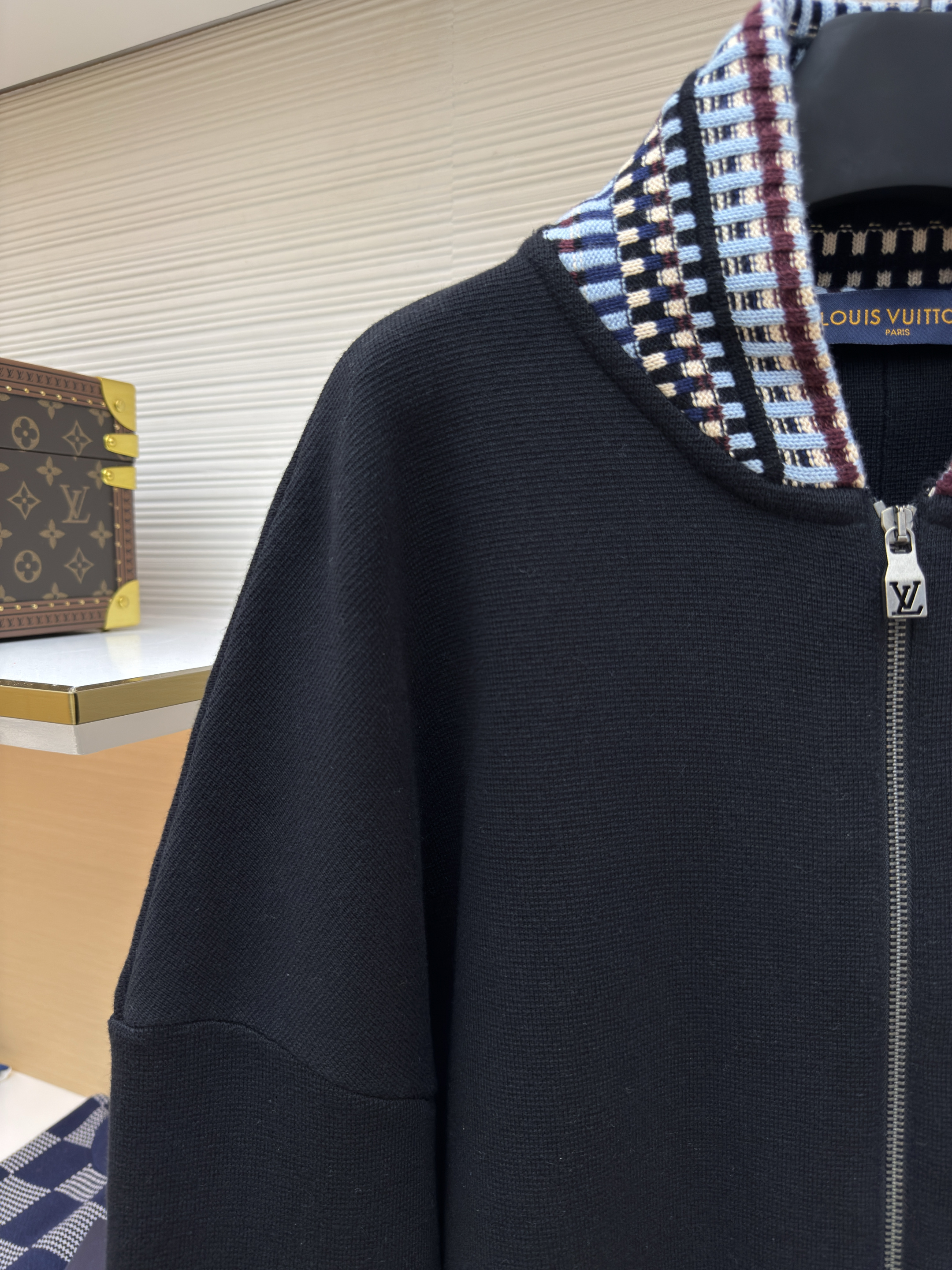 LOUIS VUITTON LOGO刺绣针织飞行夹克