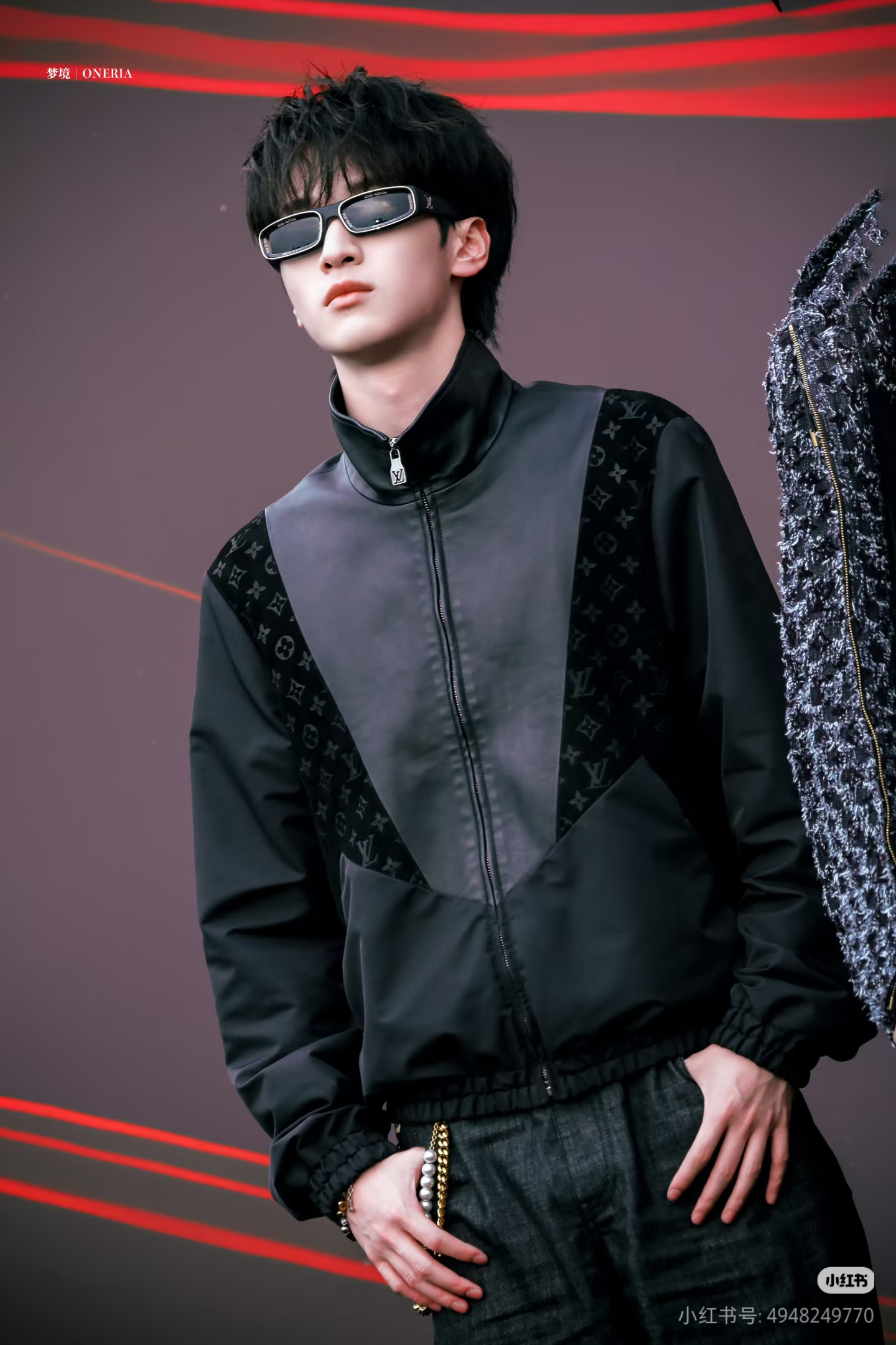 LOUIS VUITTON 老花压纹拼接皮衣夹克