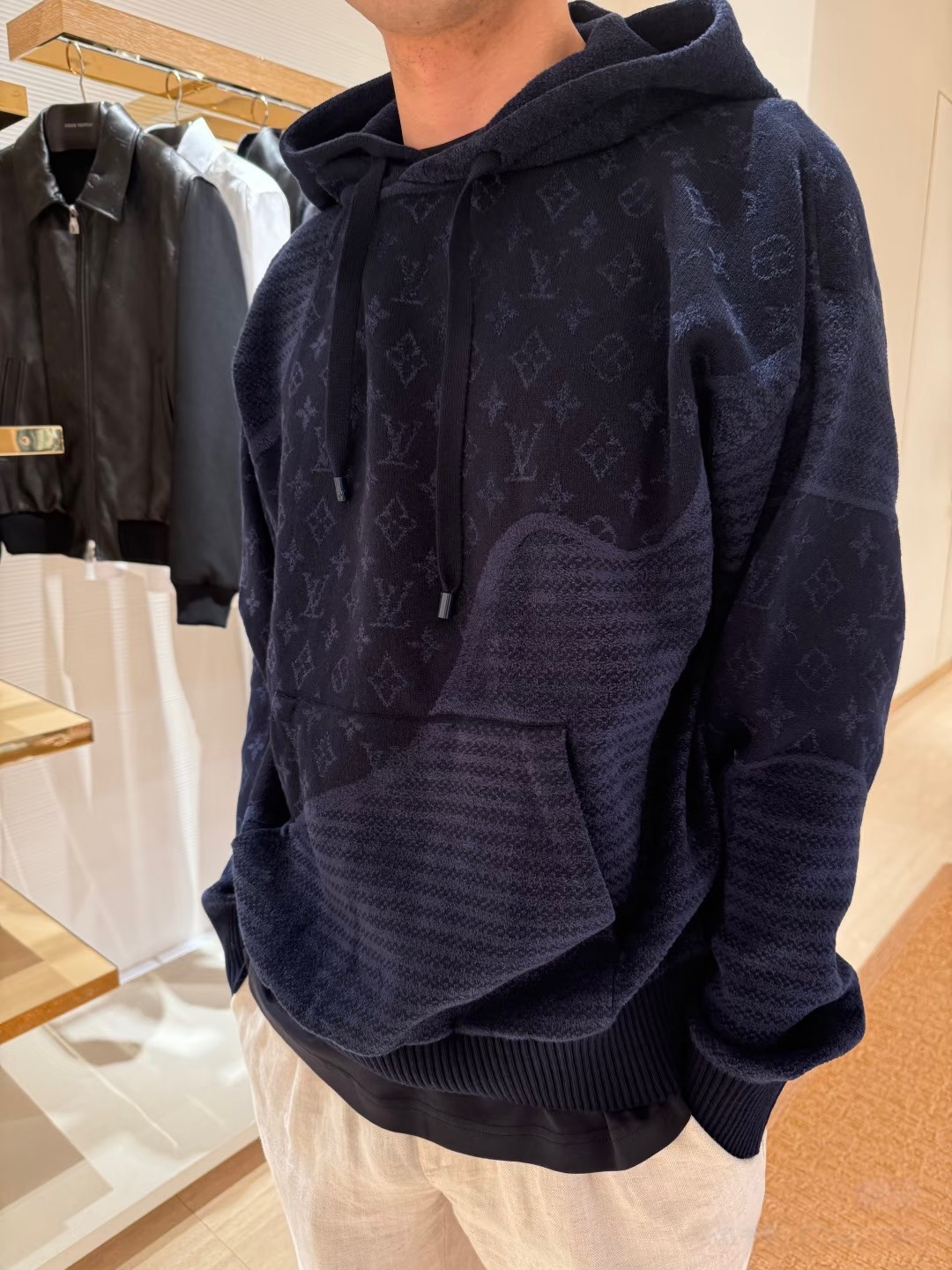 LOUIS VUITTON 假日拼接长袖连帽套头卫衣