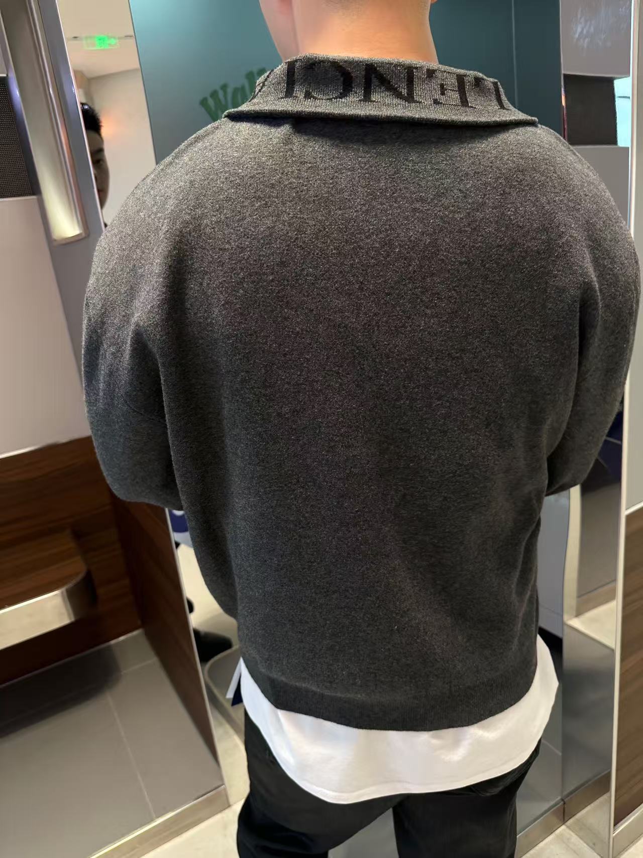 Balenciaga 立领半拉链棉质针织衫