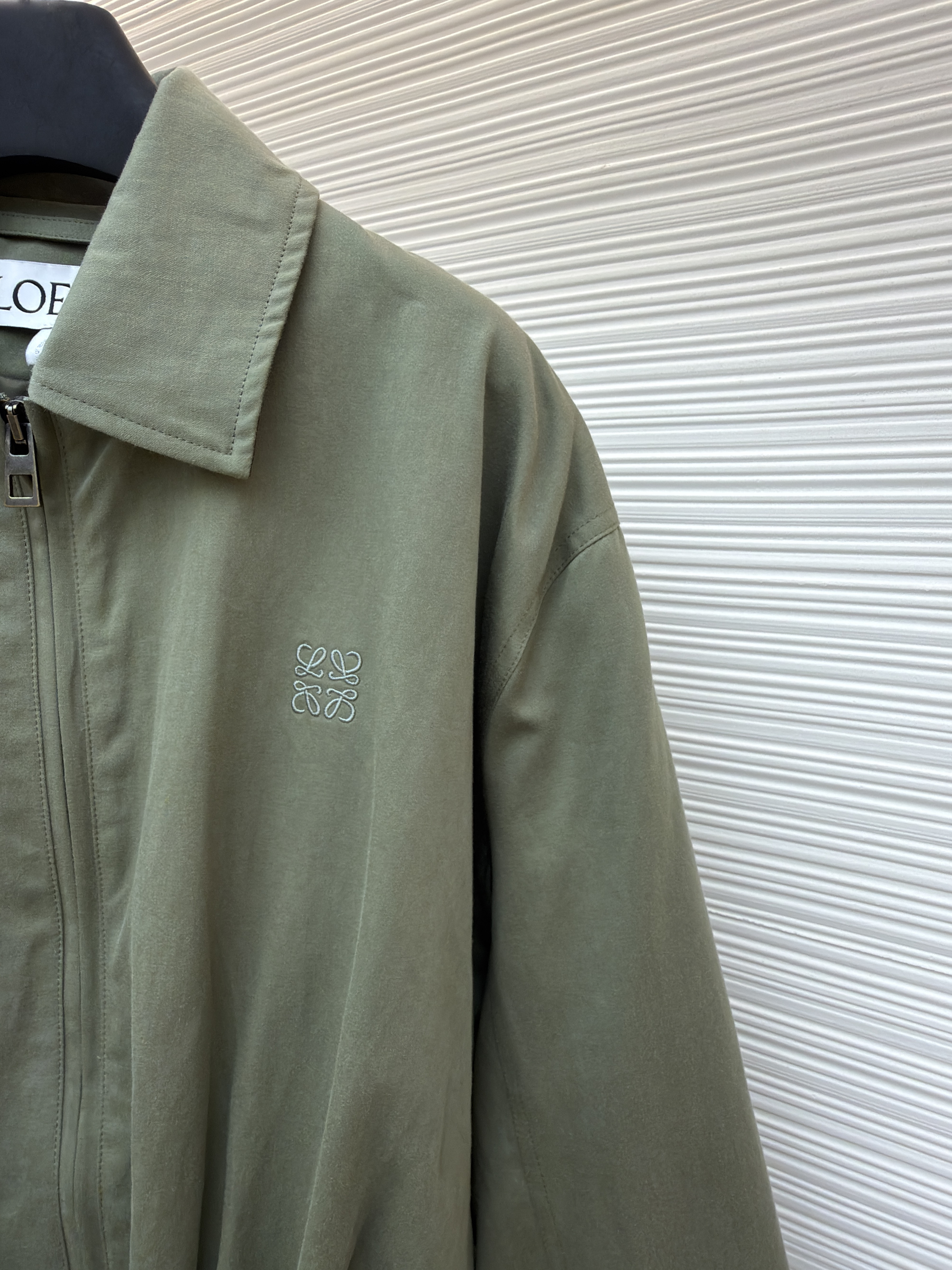 LOWE 军绿皮带翻领夹克