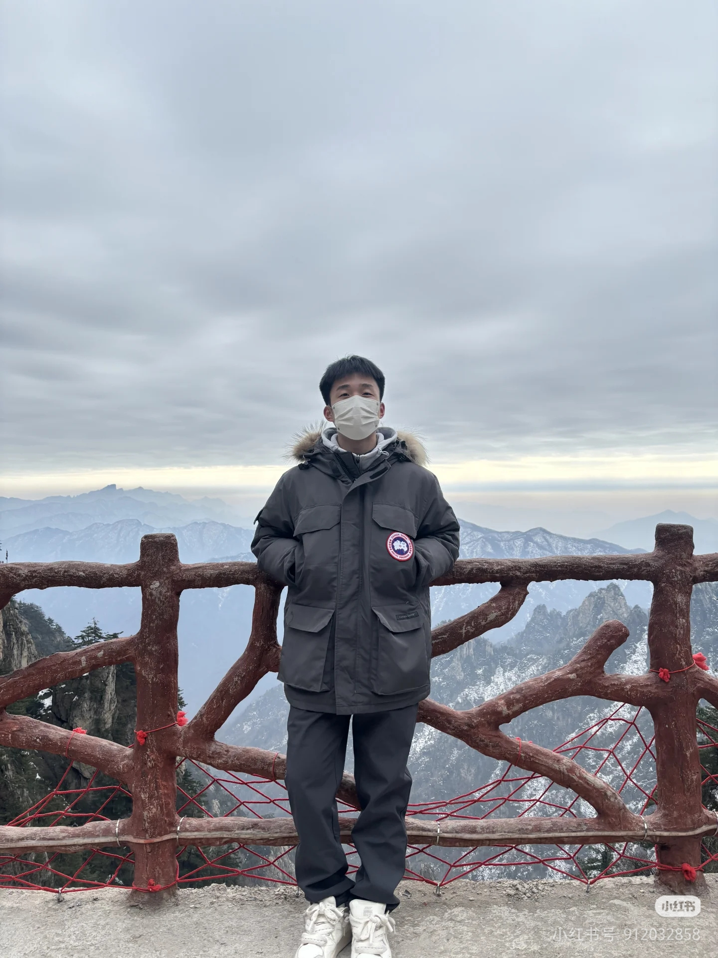 Canada Goose加拿大鹅08远征系列滑雪饰边飞行羽绒夹克