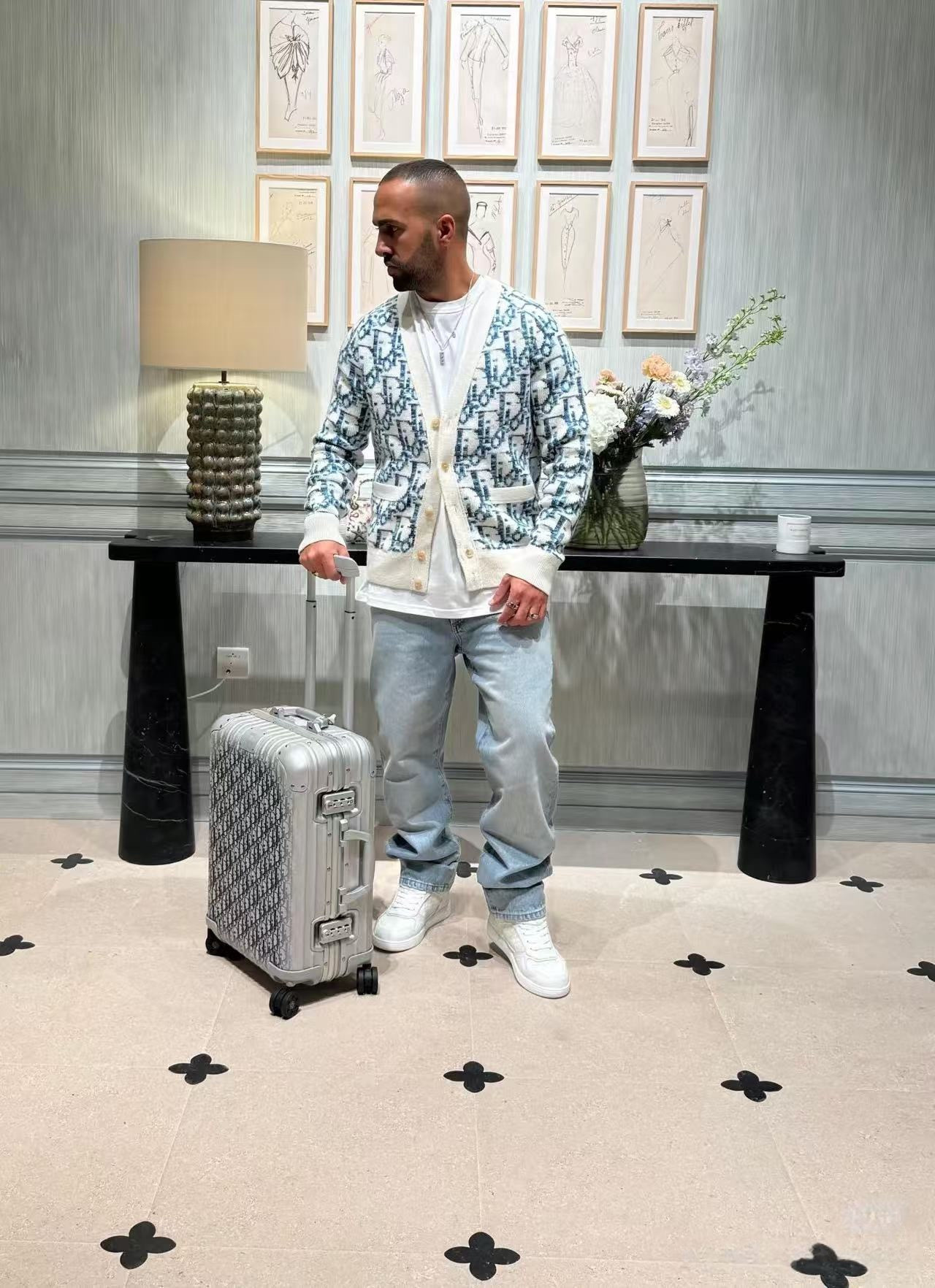 Dior老花毛织开衫