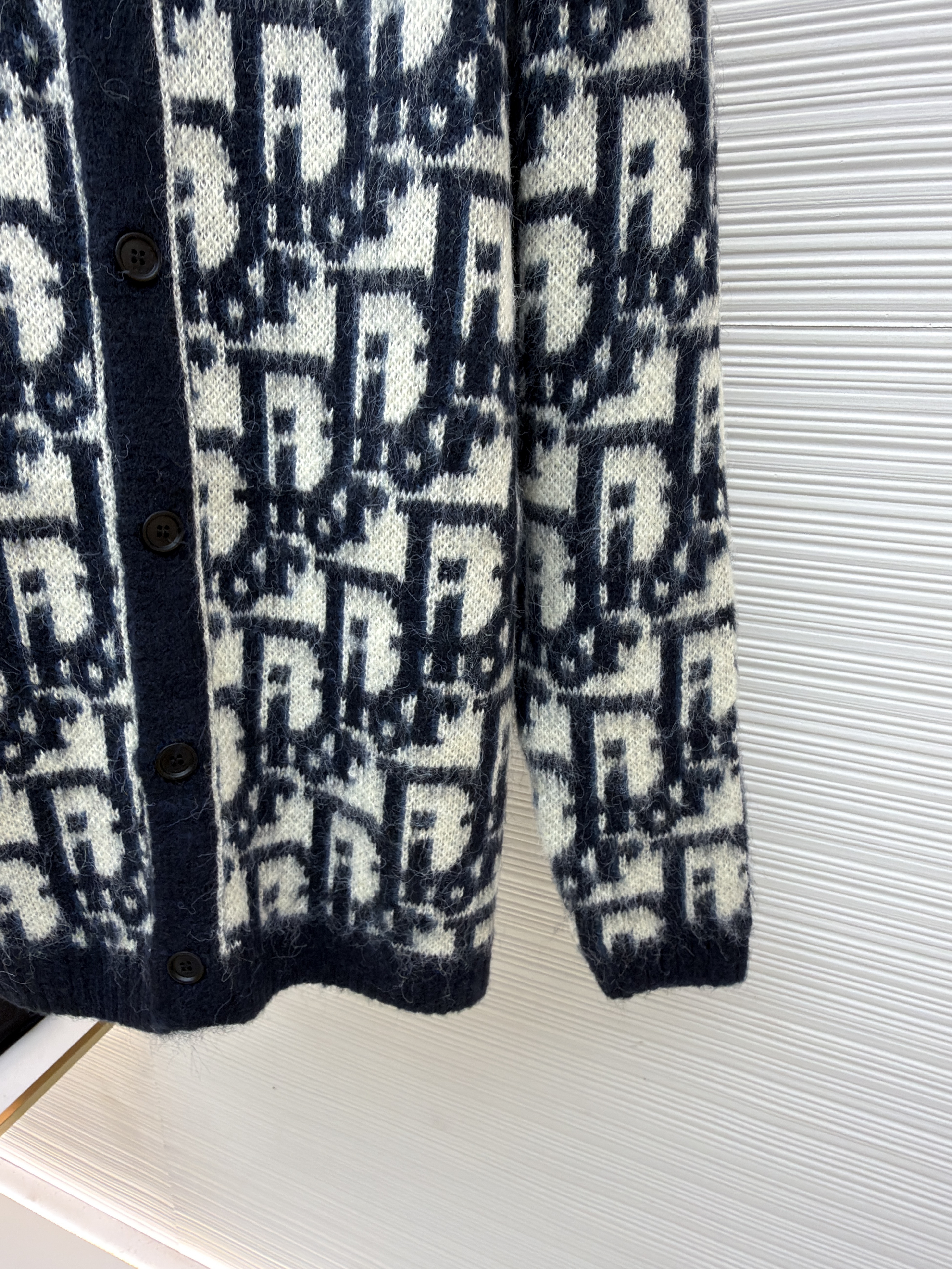 Dior 马海毛针织开衫毛衣