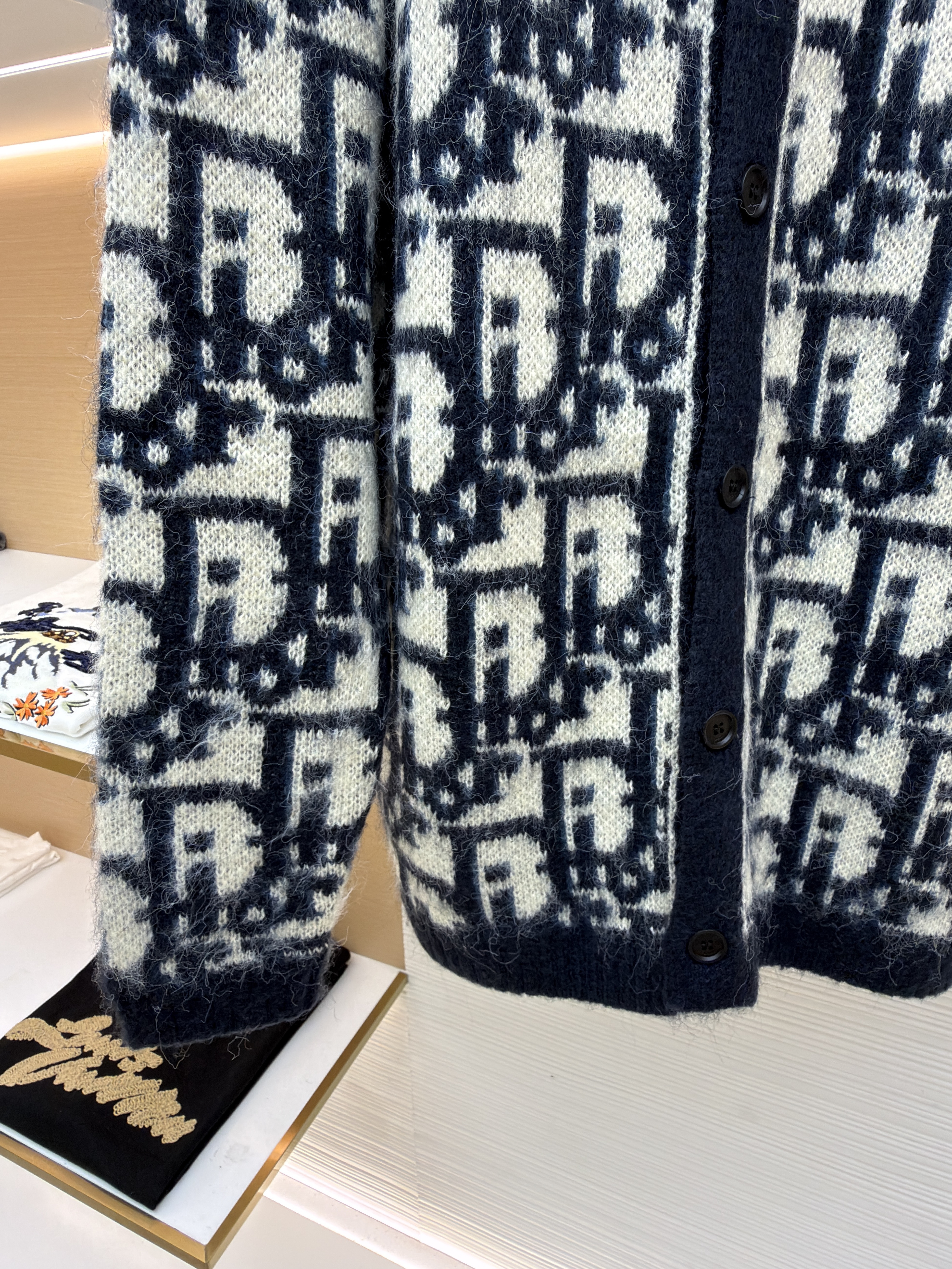 Dior 马海毛针织开衫毛衣