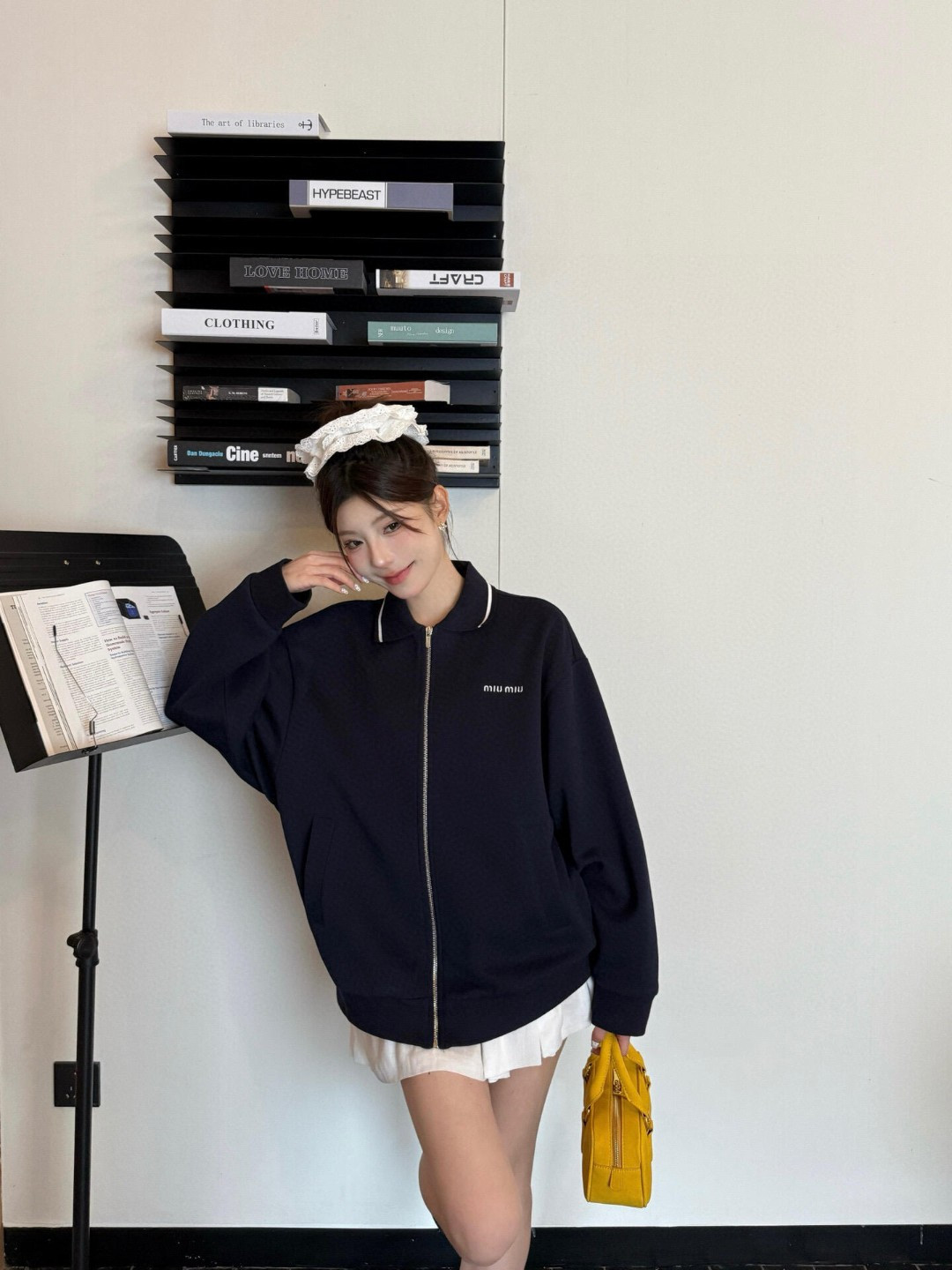 MIUMIU字母刺绣珠地布翻领外套