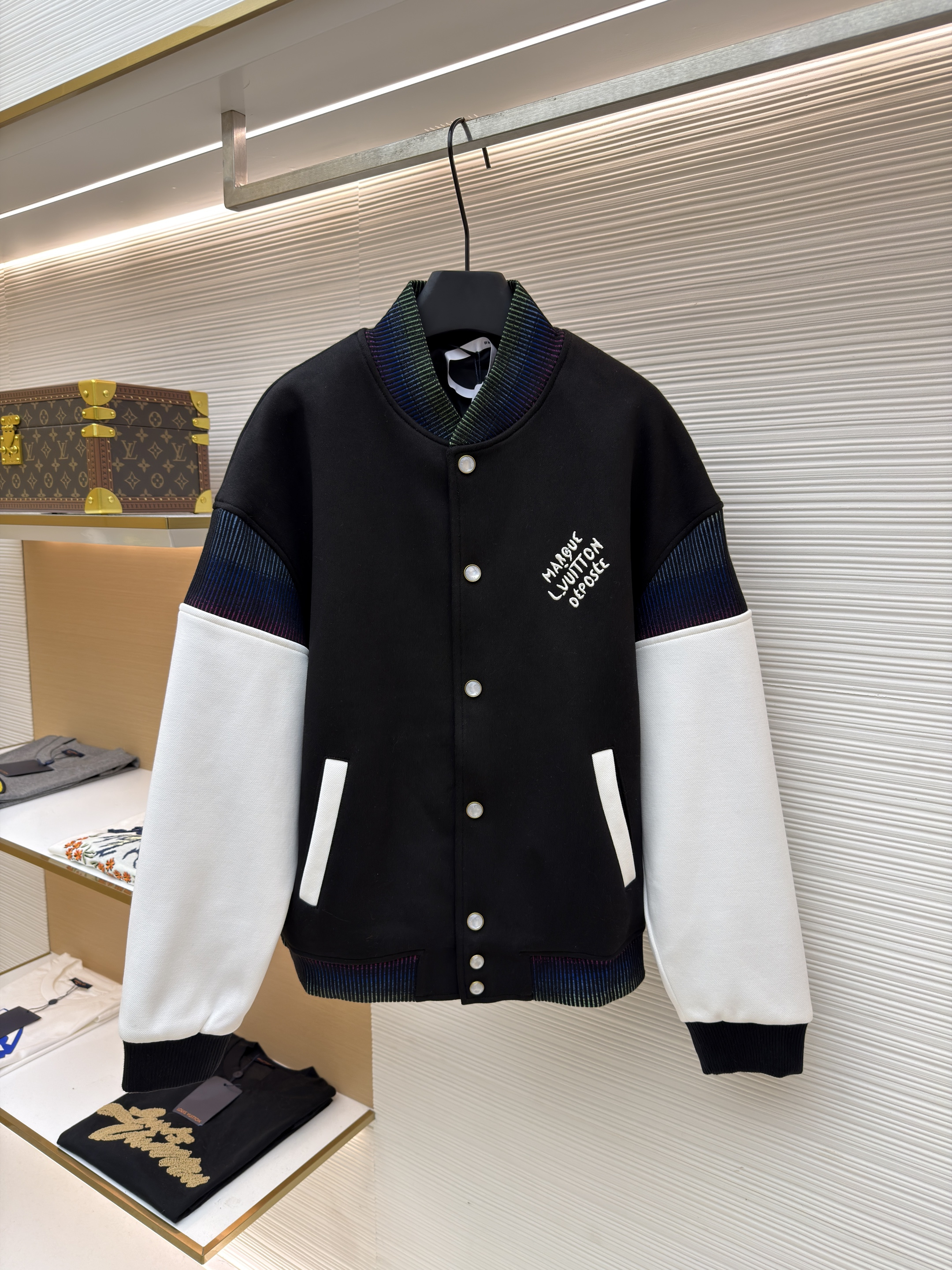 LOUIS VUITTON棉质针织束腰夹克棒球服