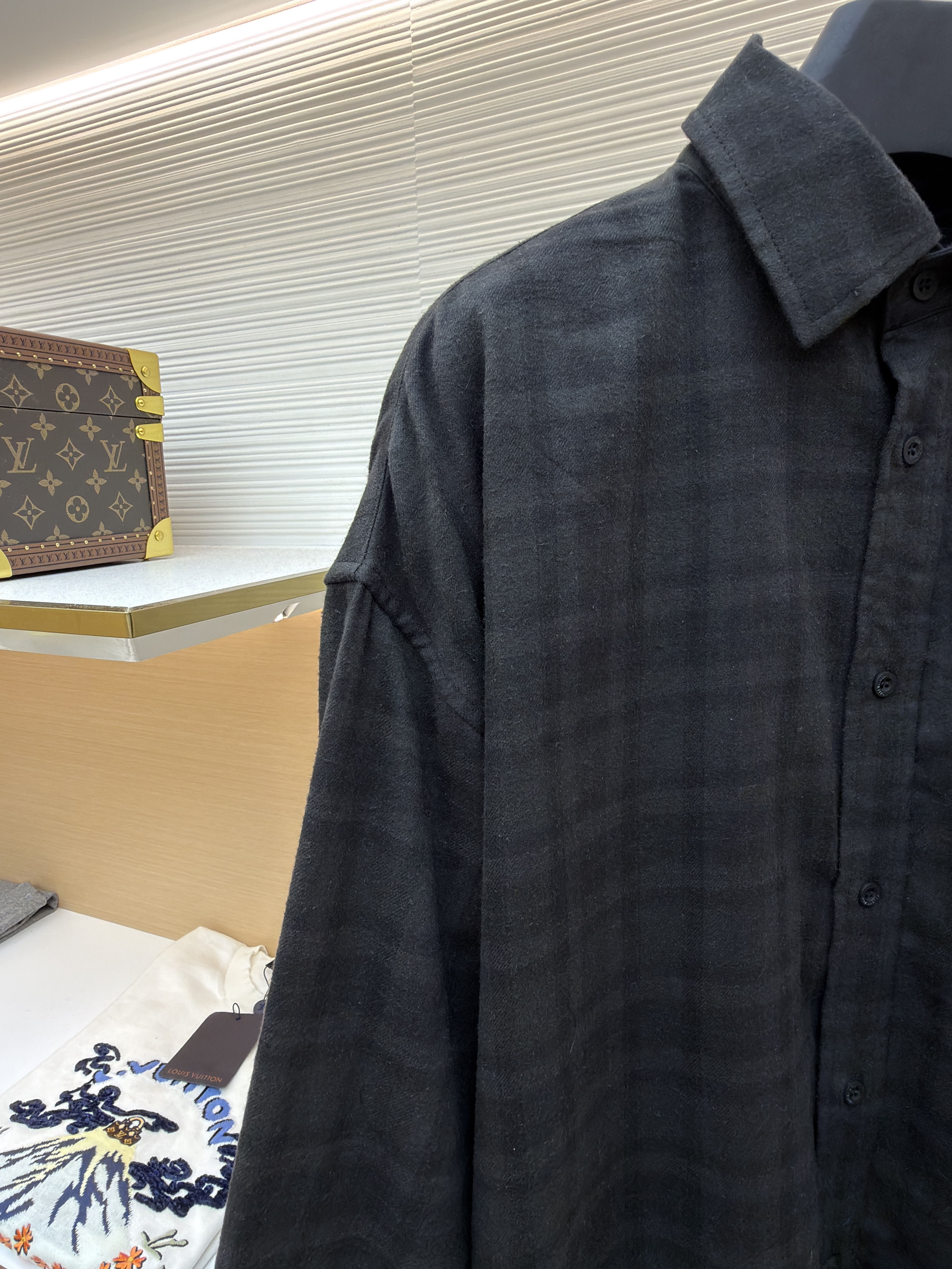 Balenciaga 夜景两件套翻领衬衫