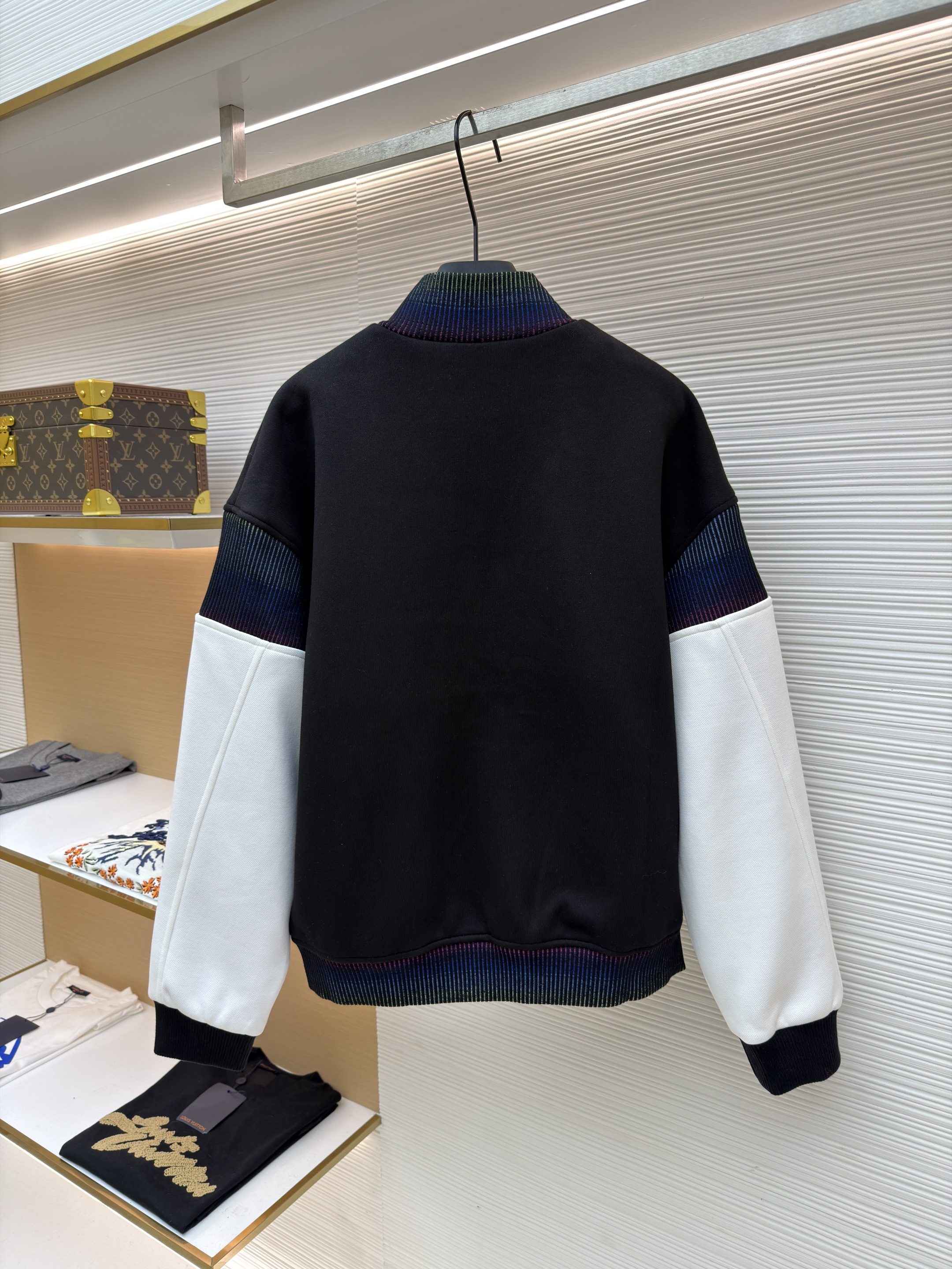 LOUIS VUITTON棉质针织束腰夹克棒球服