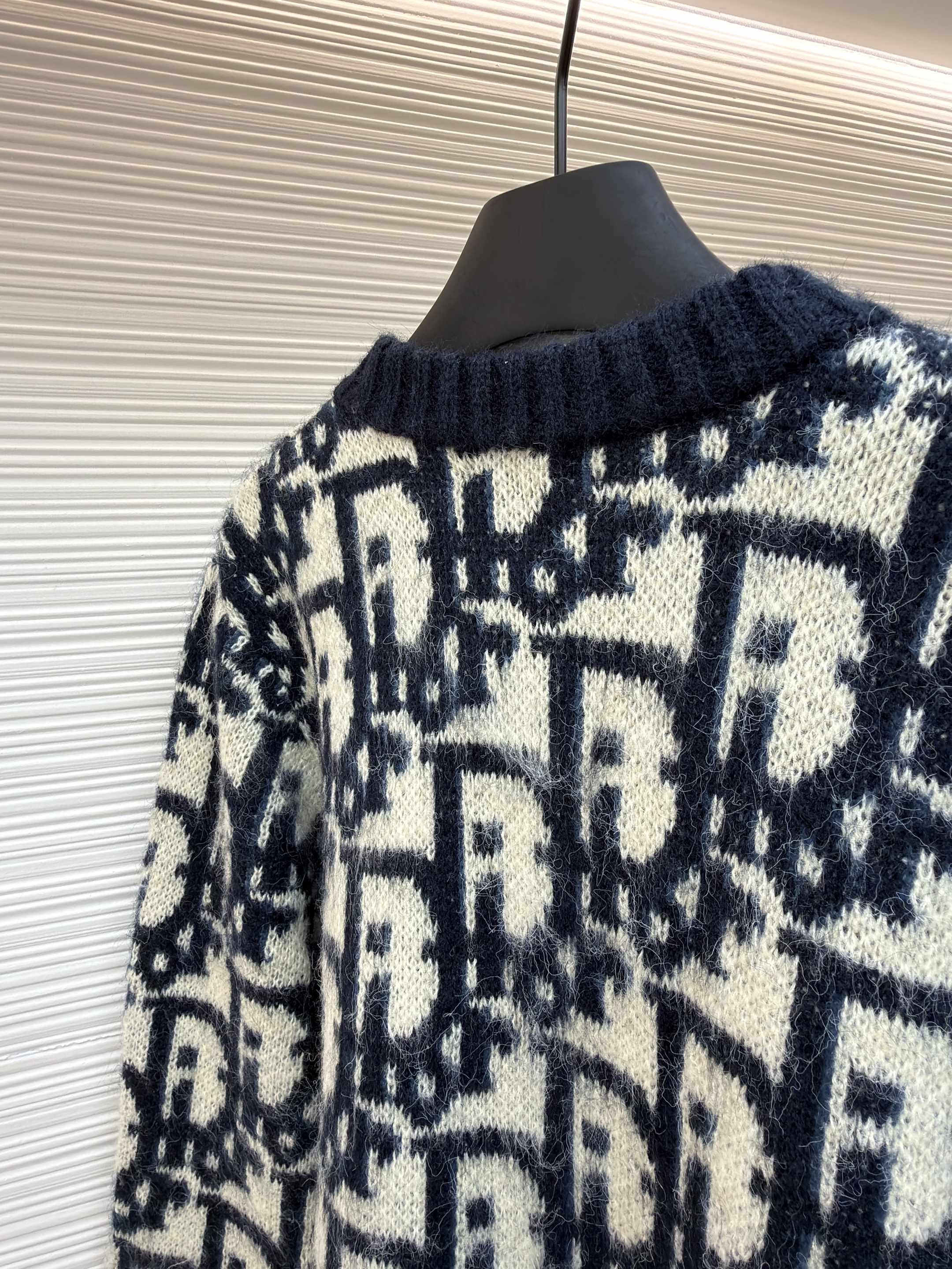 Dior 马海毛针织开衫毛衣