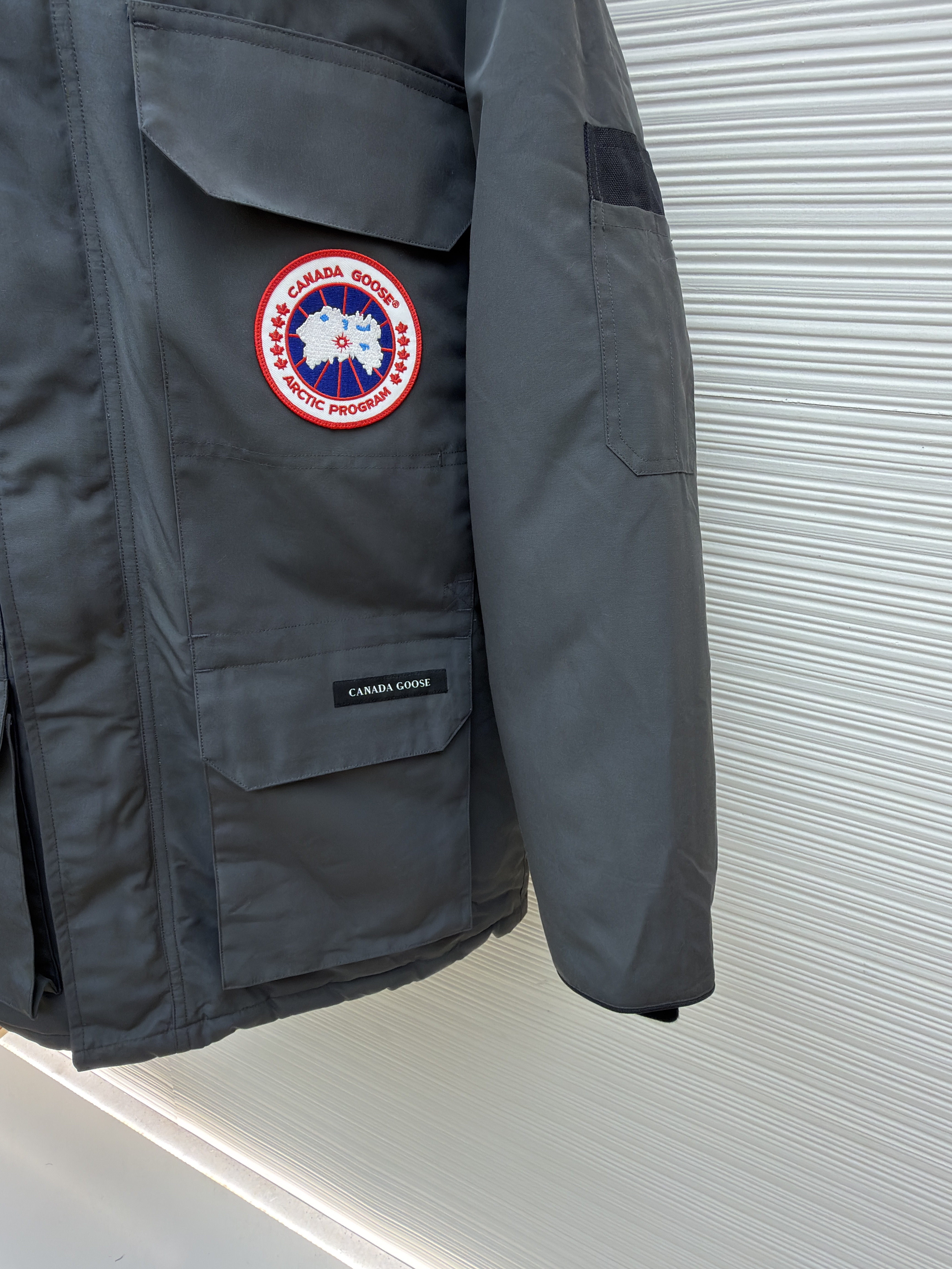 Canada Goose加拿大鹅08远征系列滑雪饰边飞行羽绒夹克