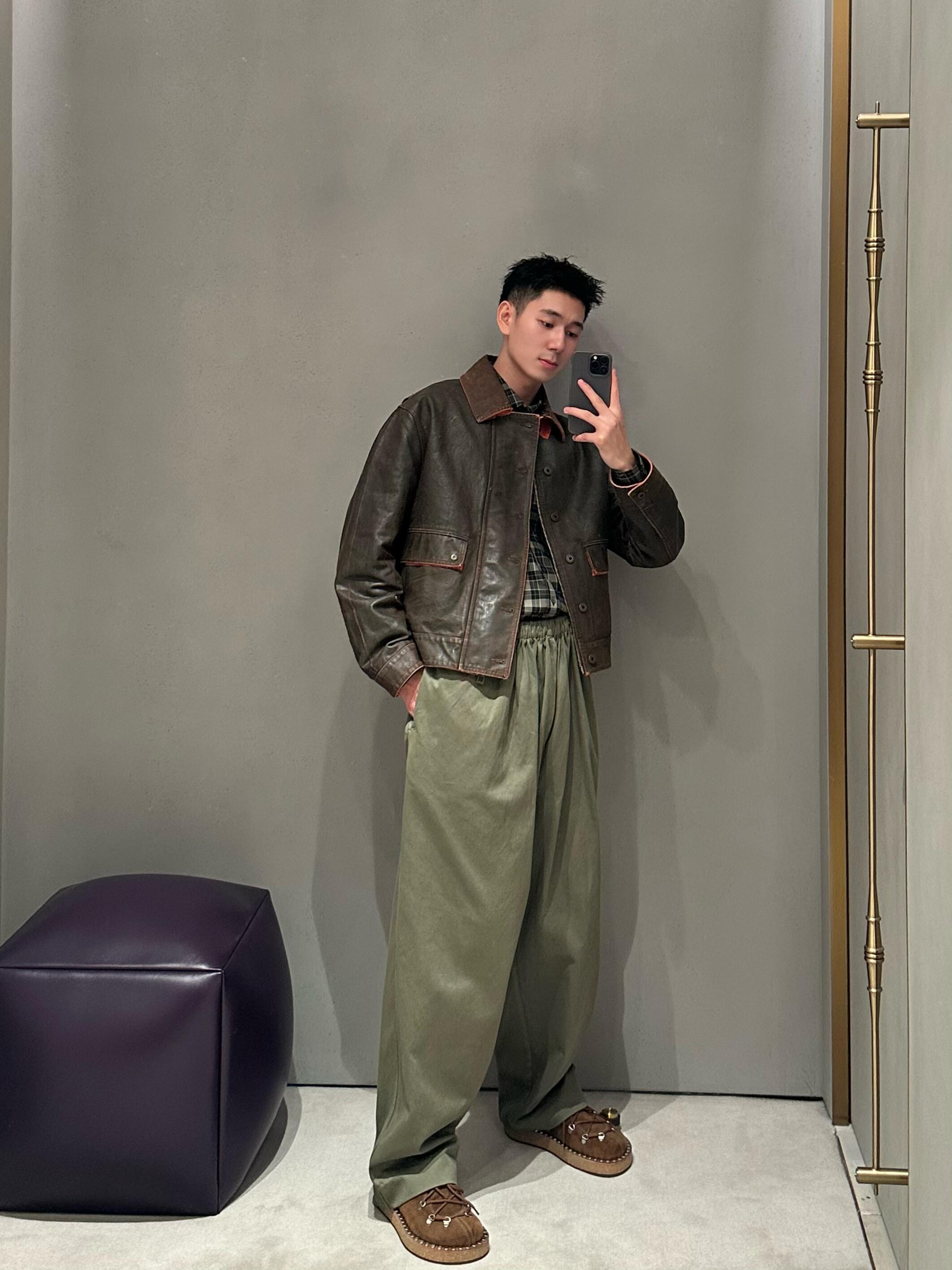 Loewe军绿皮带长裤