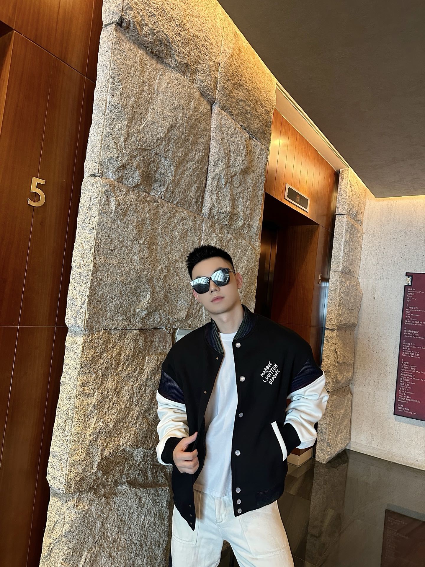 LOUIS VUITTON棉质针织束腰夹克棒球服