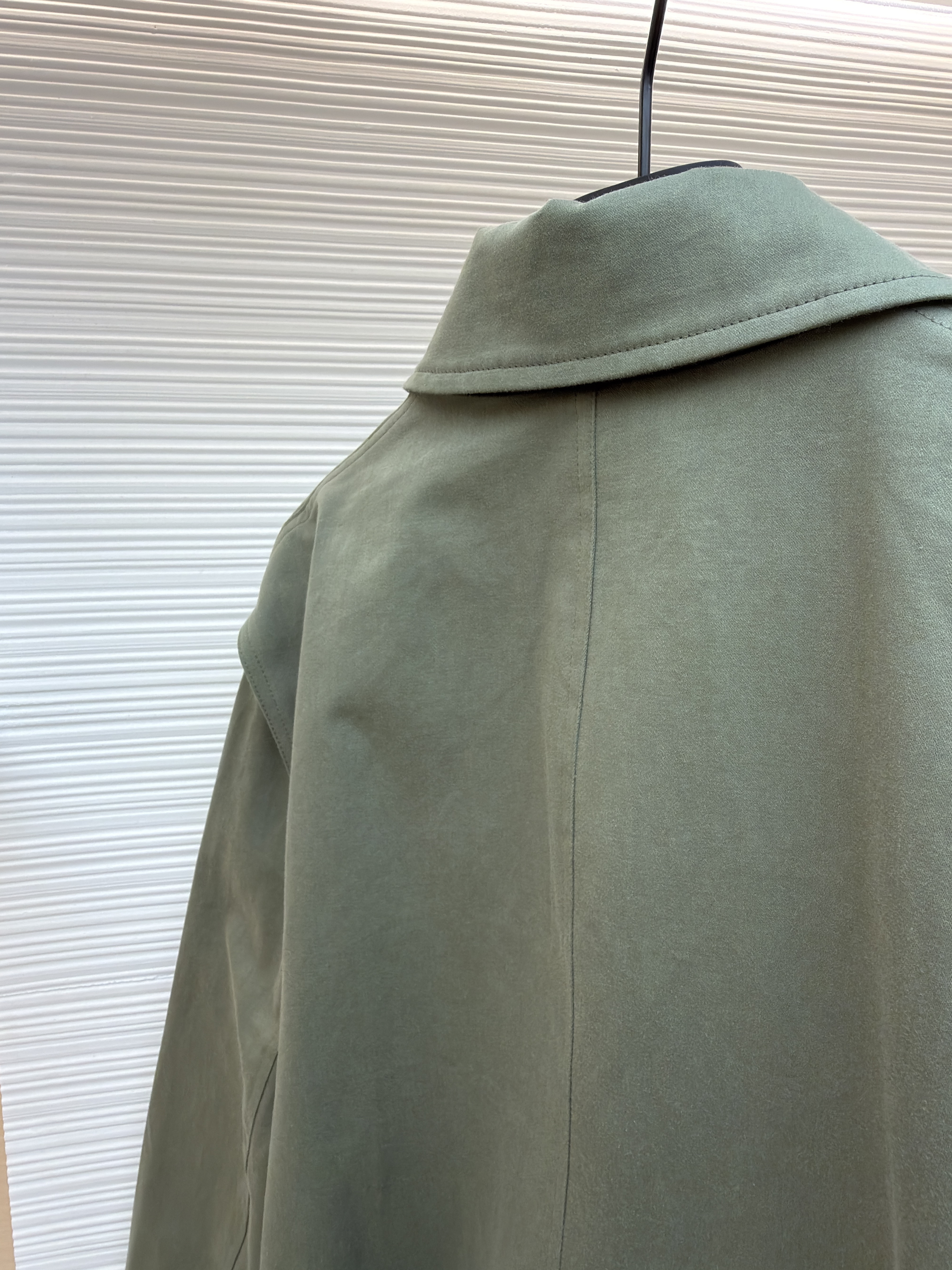 LOWE 军绿皮带翻领夹克