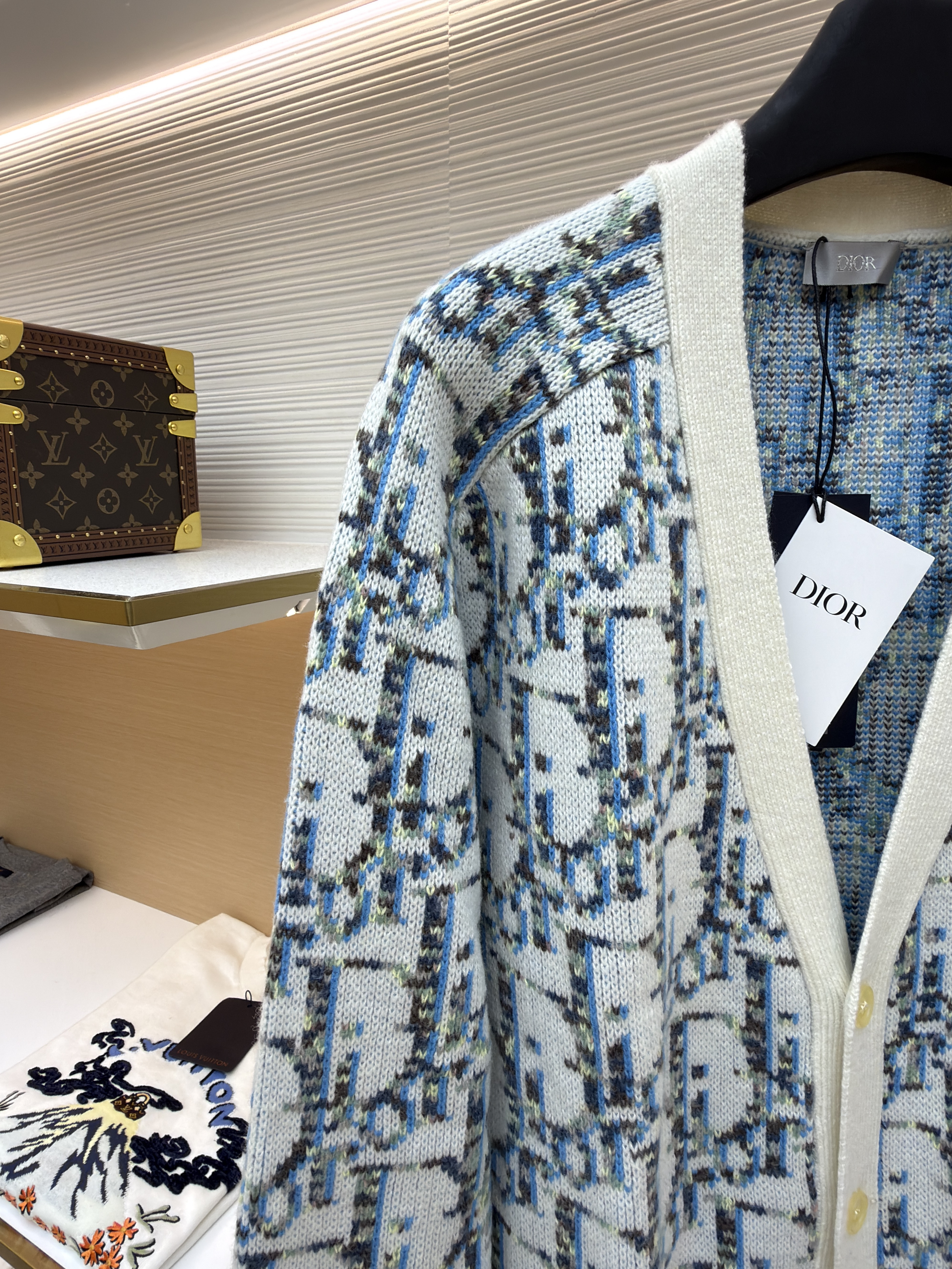 Dior老花毛织开衫