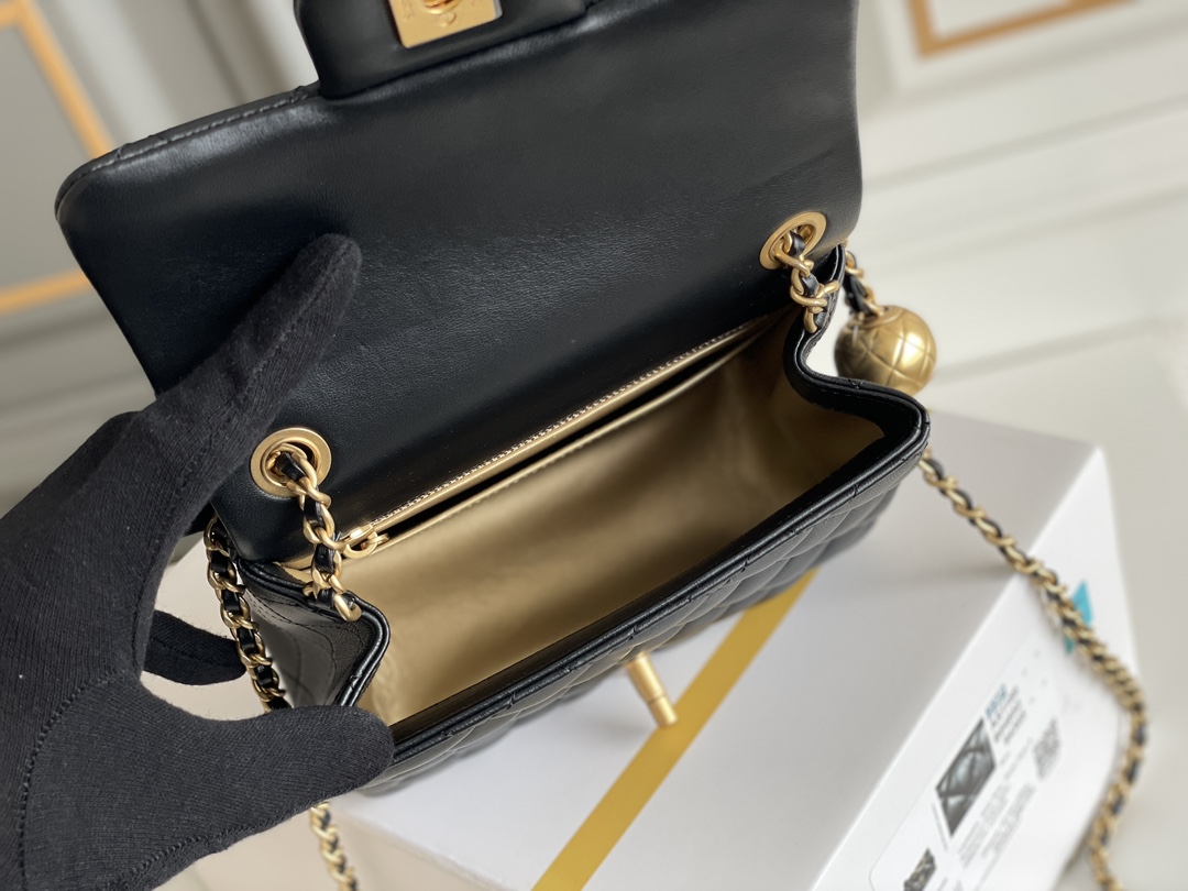 𝐂𝐡𝐚𝐧𝐞𝟏新版金球口盖包