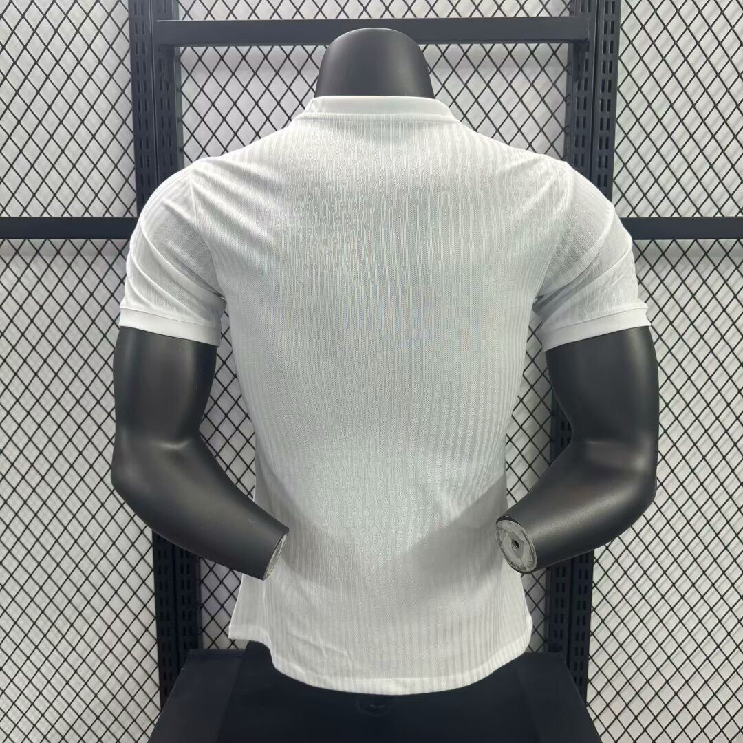 2025-26 Barcelona White Special Edition Football Shirt