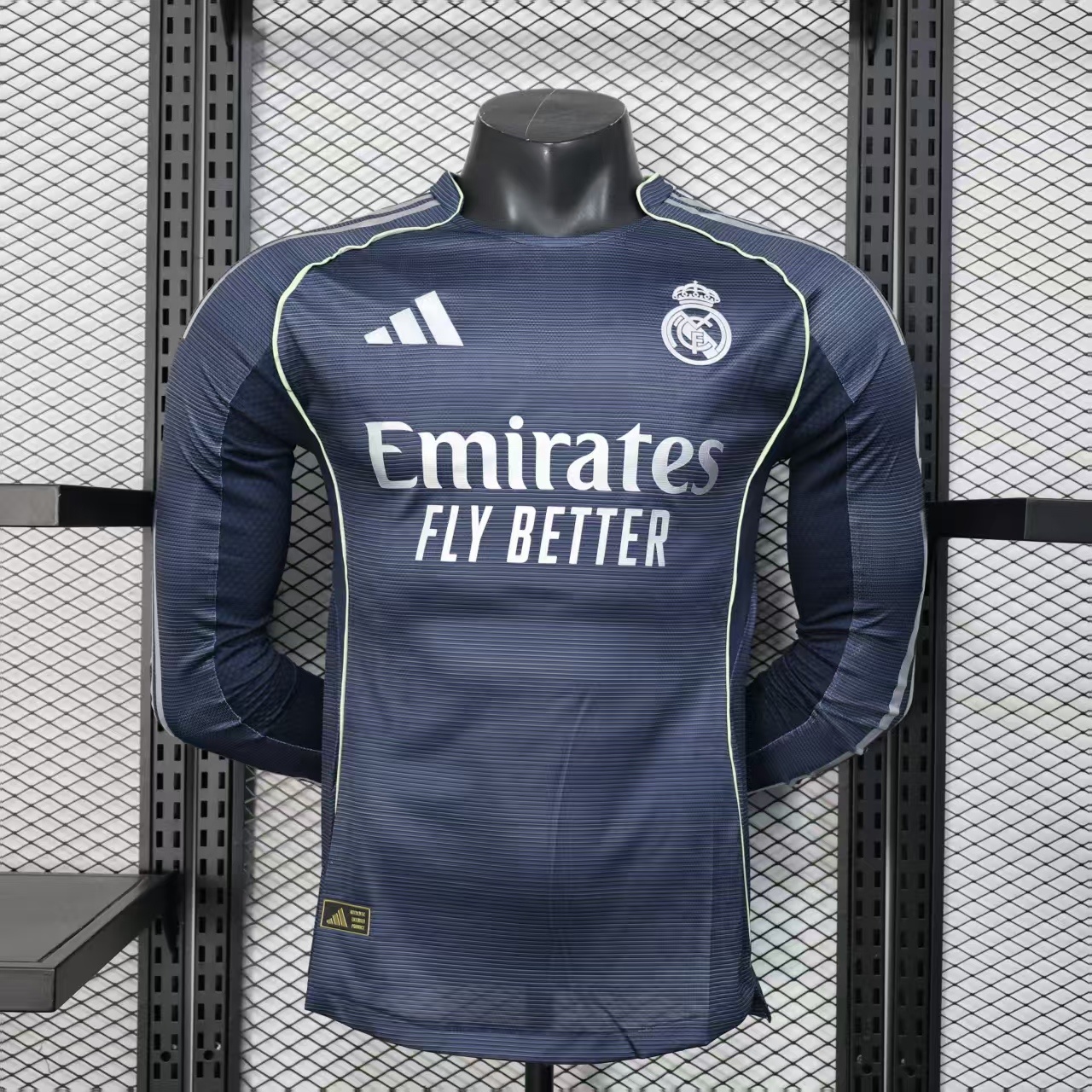 Player Version 25-26 Real Madrid Away Long Sleeve Jersey