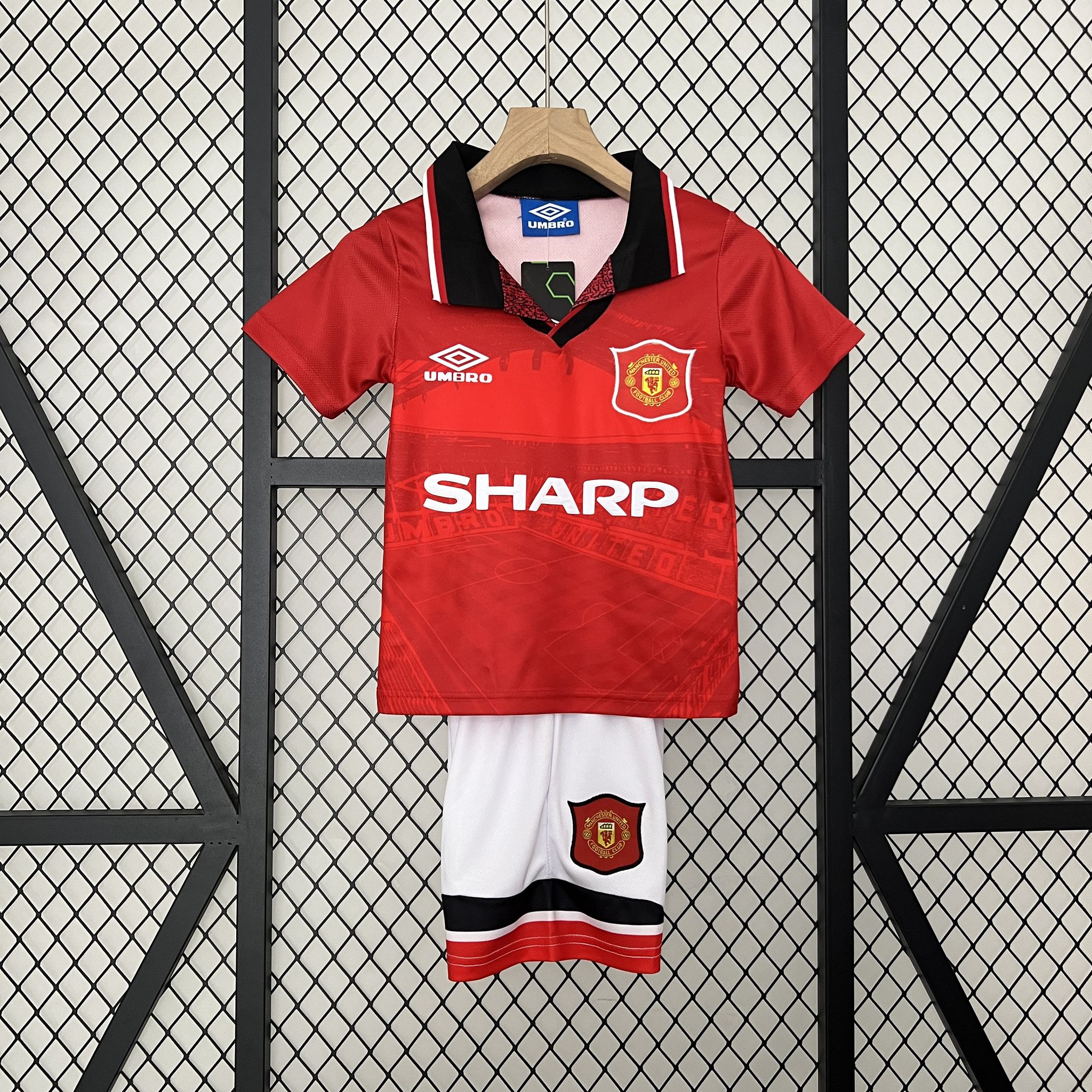 Manchester United 94-96 Home Retro Kid Kits Youth Apparels Jersey