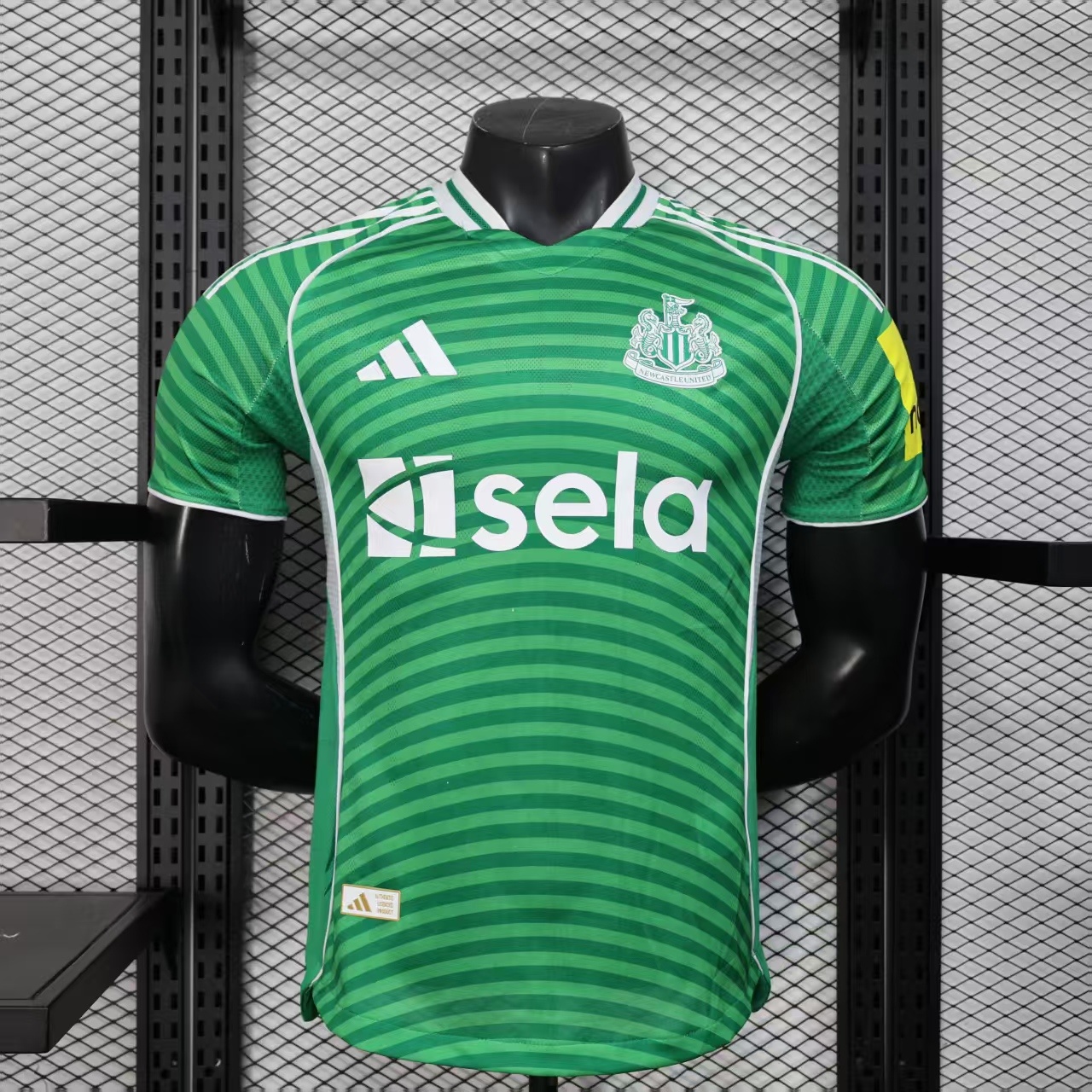 Player Version 25-26 Newcastle United Away Green Jersey