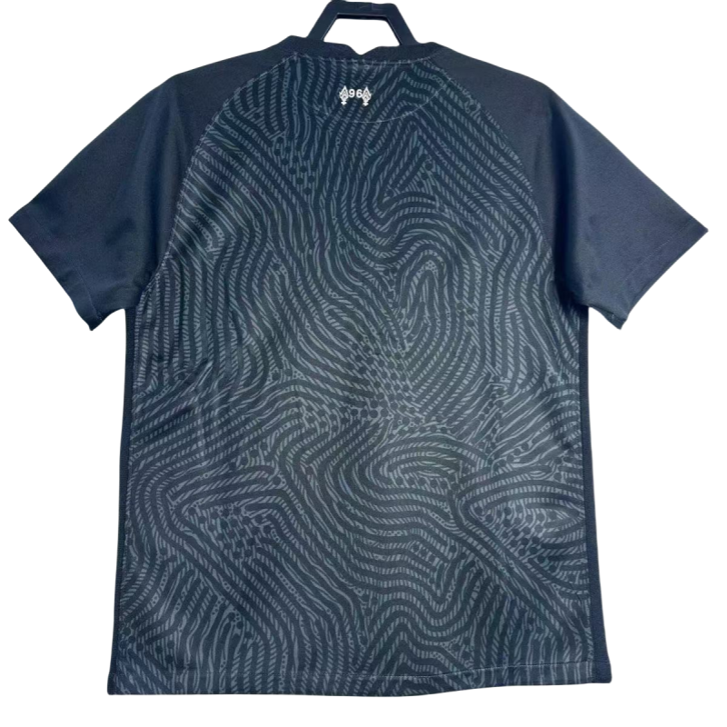 Liverpool Retro  Goalkeeper Football Shirt 2020/2021