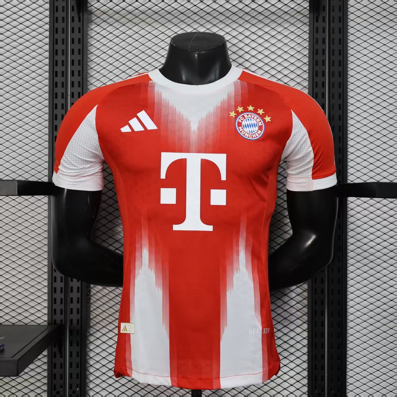 Player Version 25-26 Bayern Munich Home Jersey