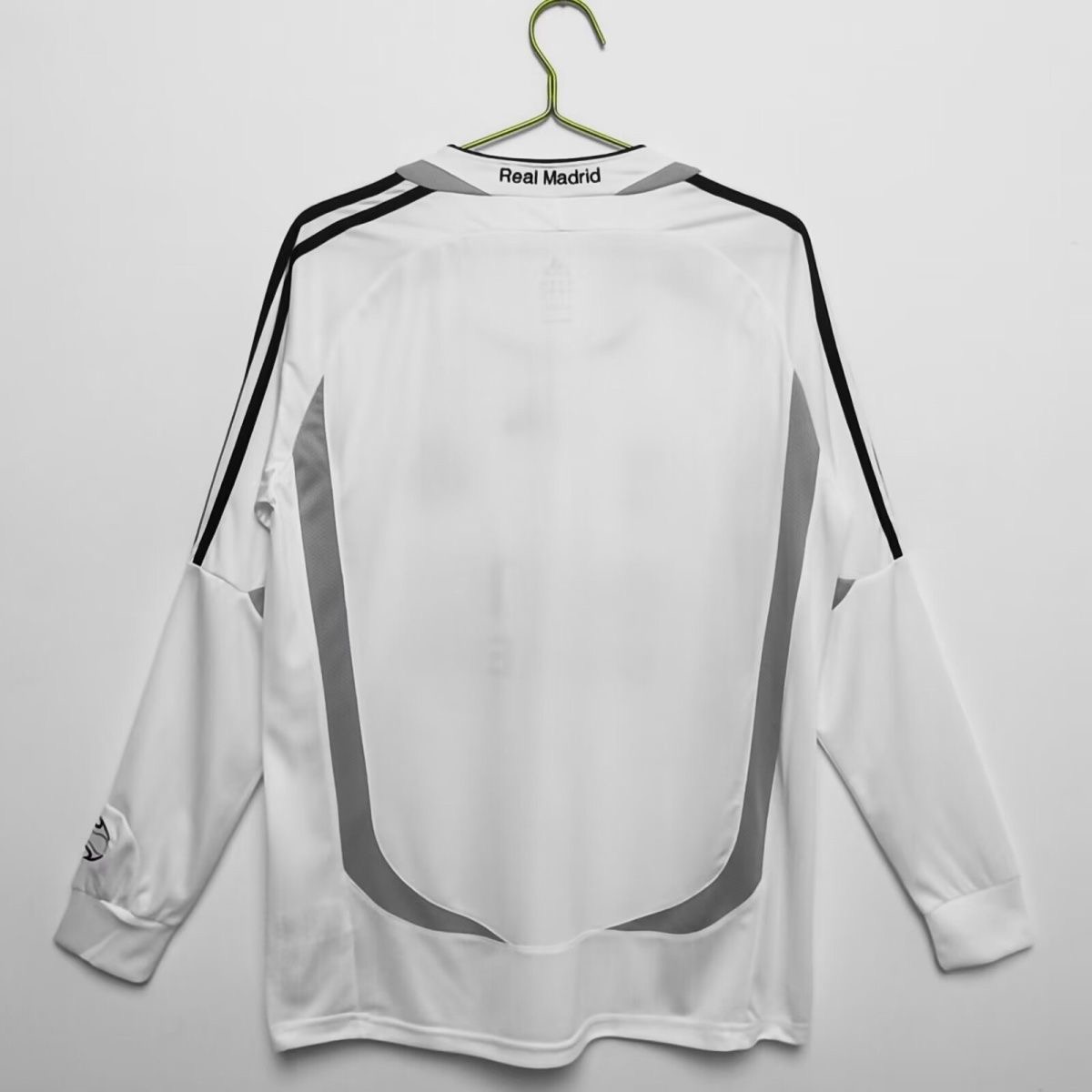 Adidas Real Madrid Retro Jersey Home Long Sleeve Soccer Shirt 2006-07