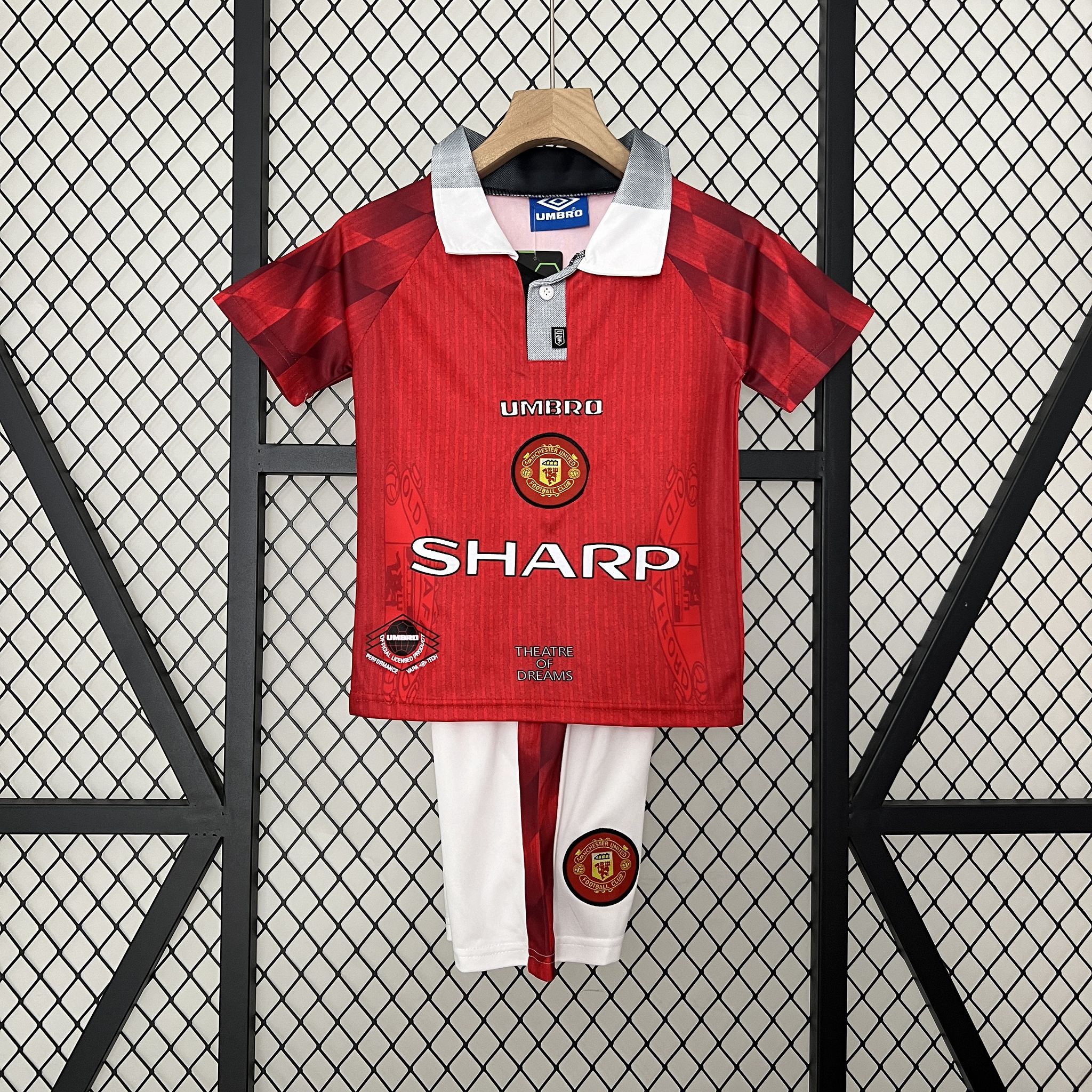 Manchester United 96-97 Home Retro Kid Kits Youth Apparels Jersey