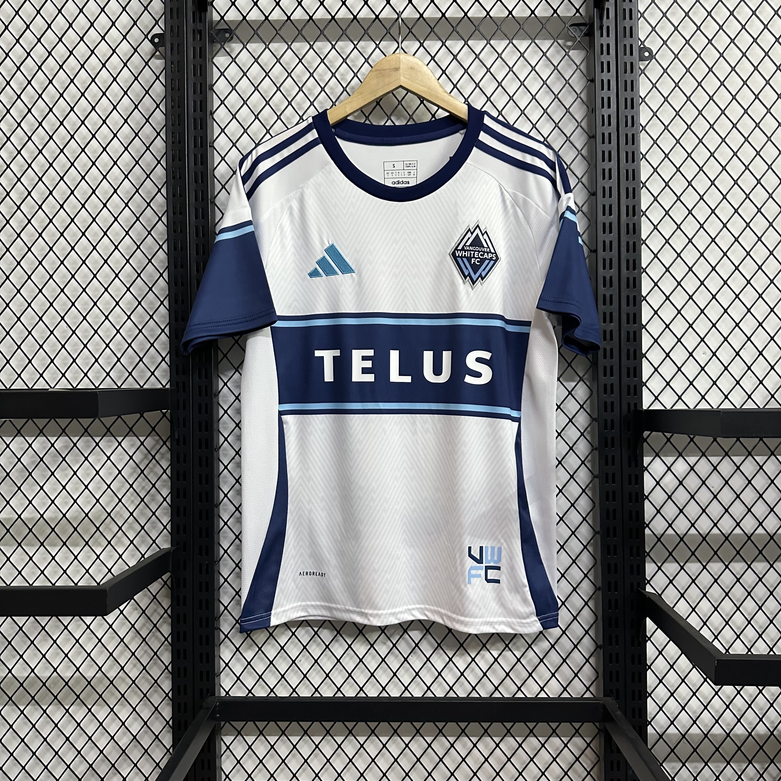 Vancouver Whitecaps 25-26  Home  Men Jersey