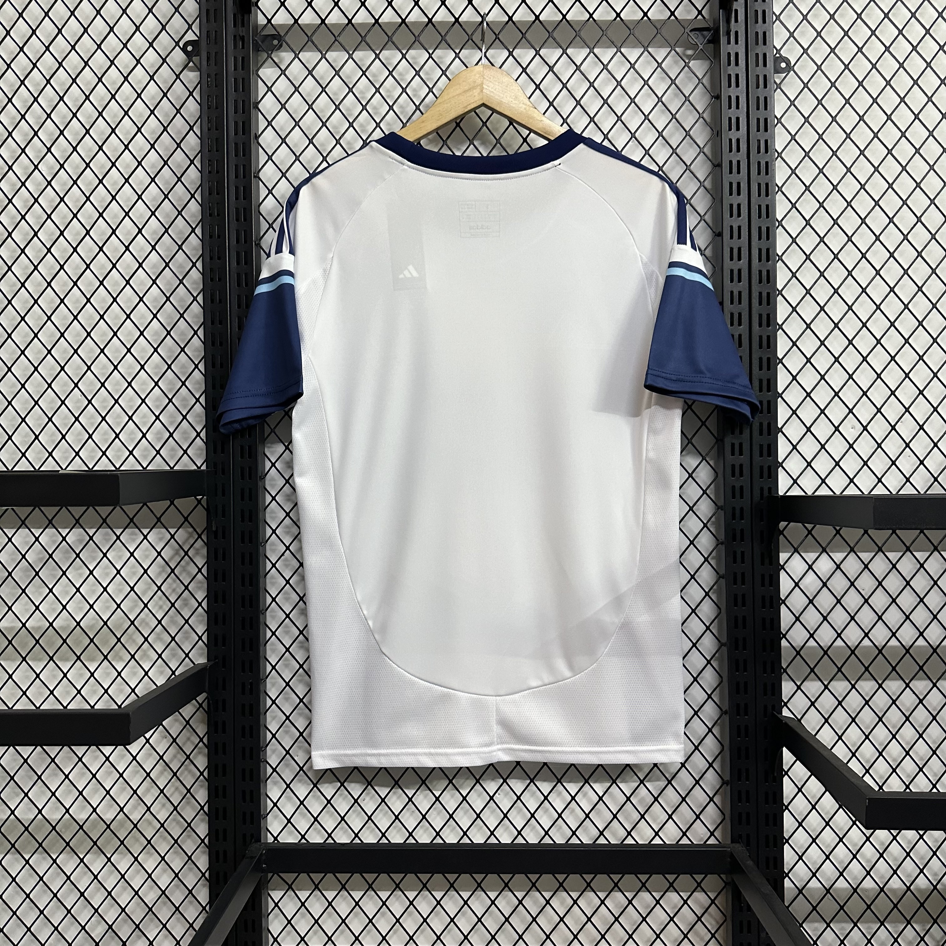 Vancouver Whitecaps 25-26  Home  Men Jersey