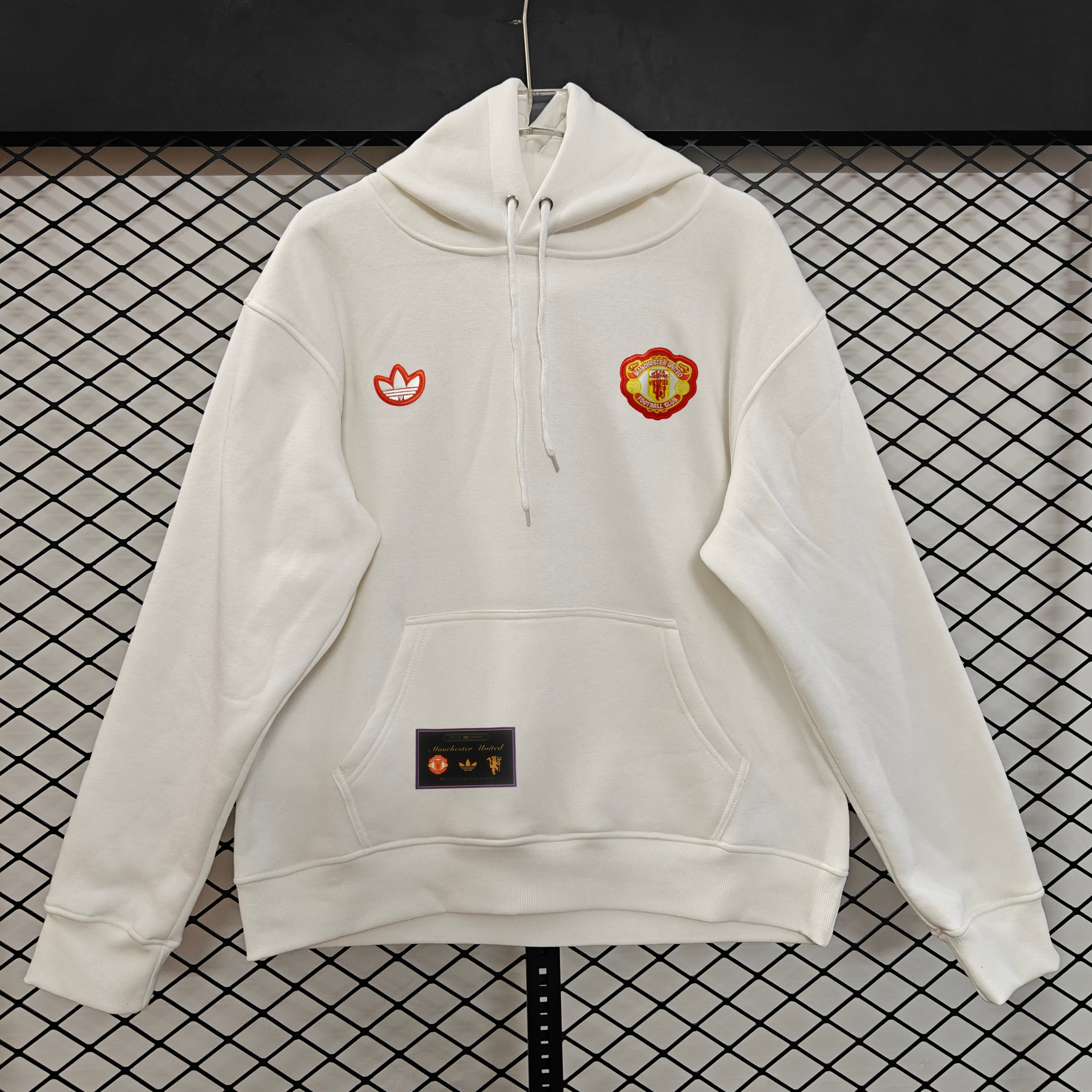 Manchester United Retro Hoodie （Multiple colors）