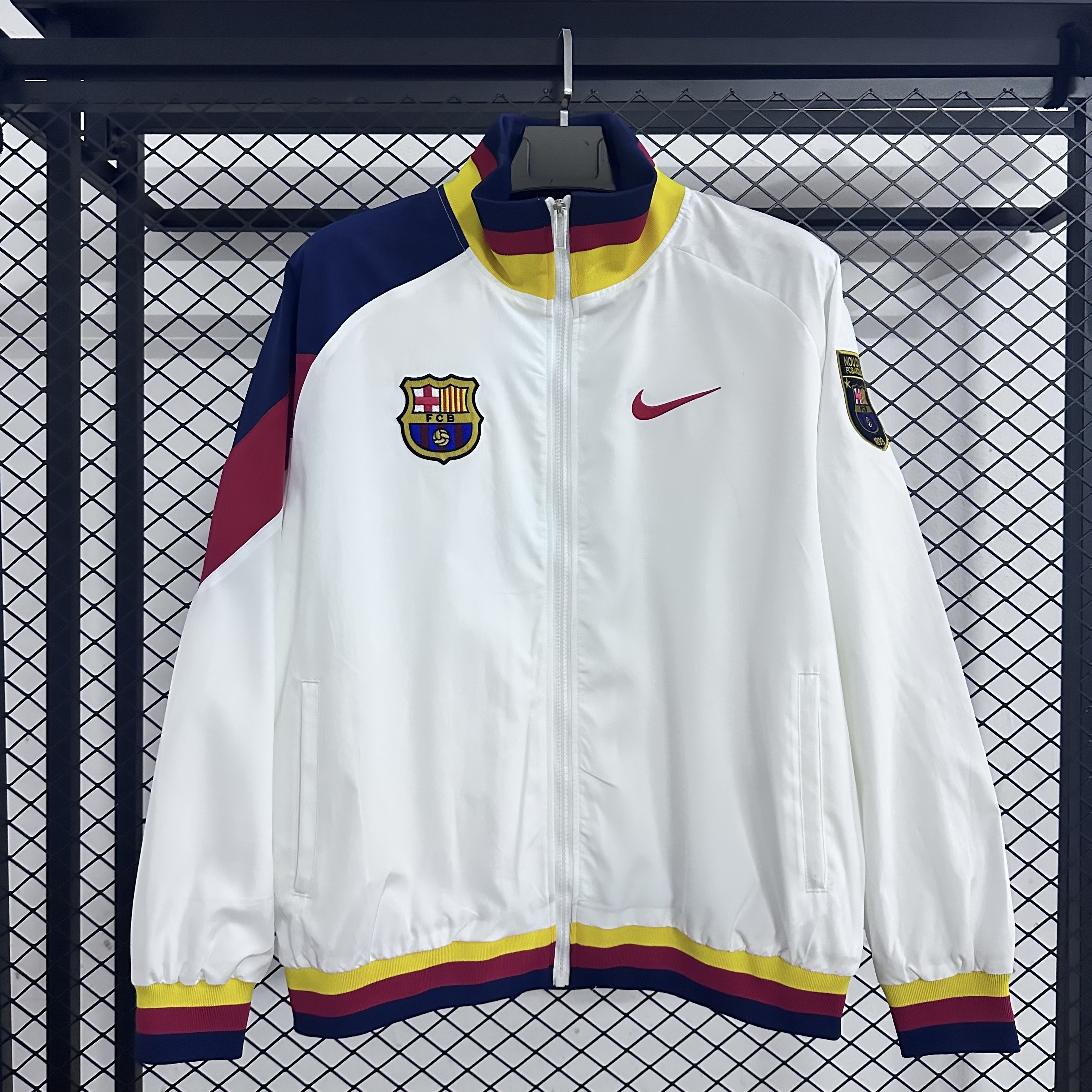 Barcelona Windbreaker 25-26