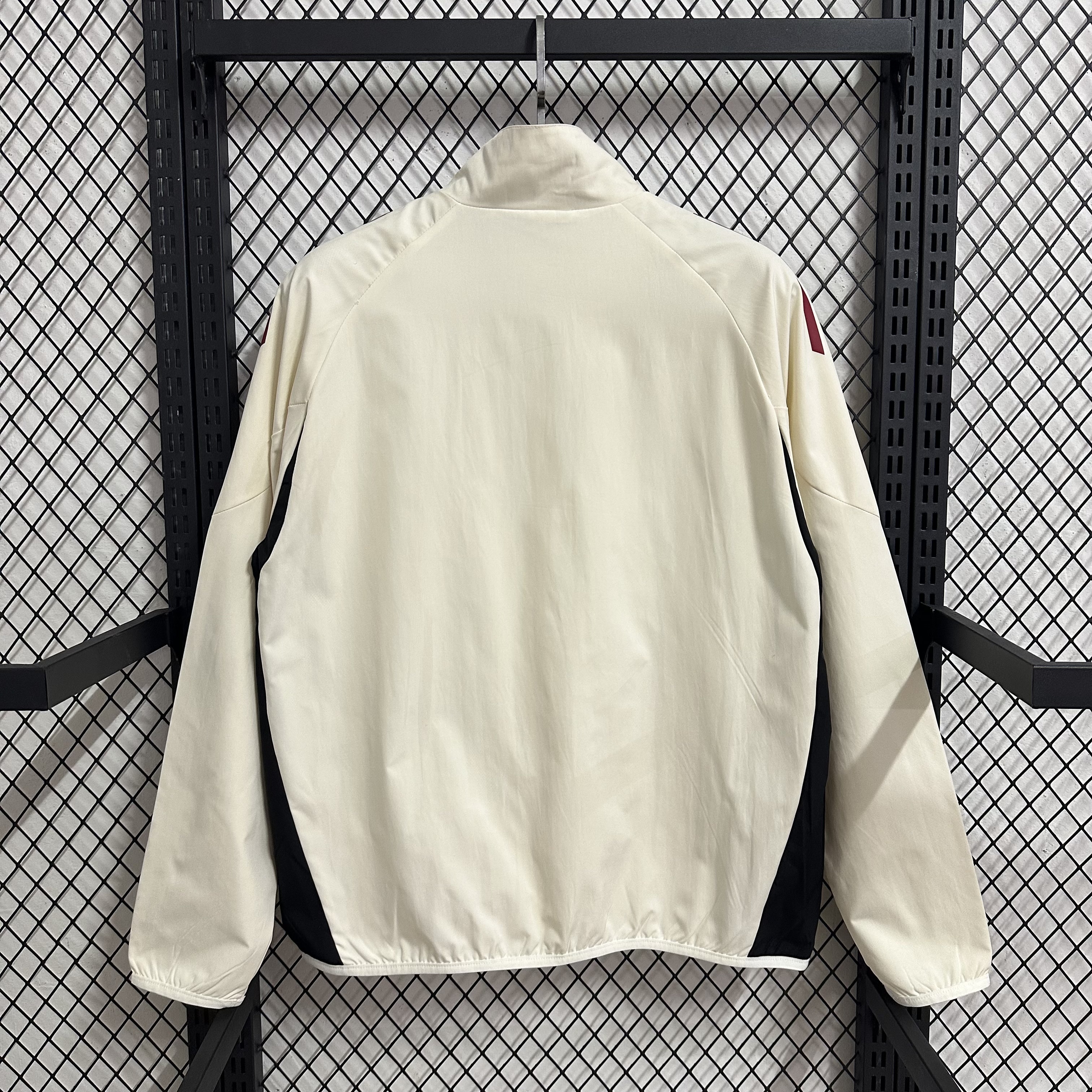 Liverpool  Windbreaker 25-26