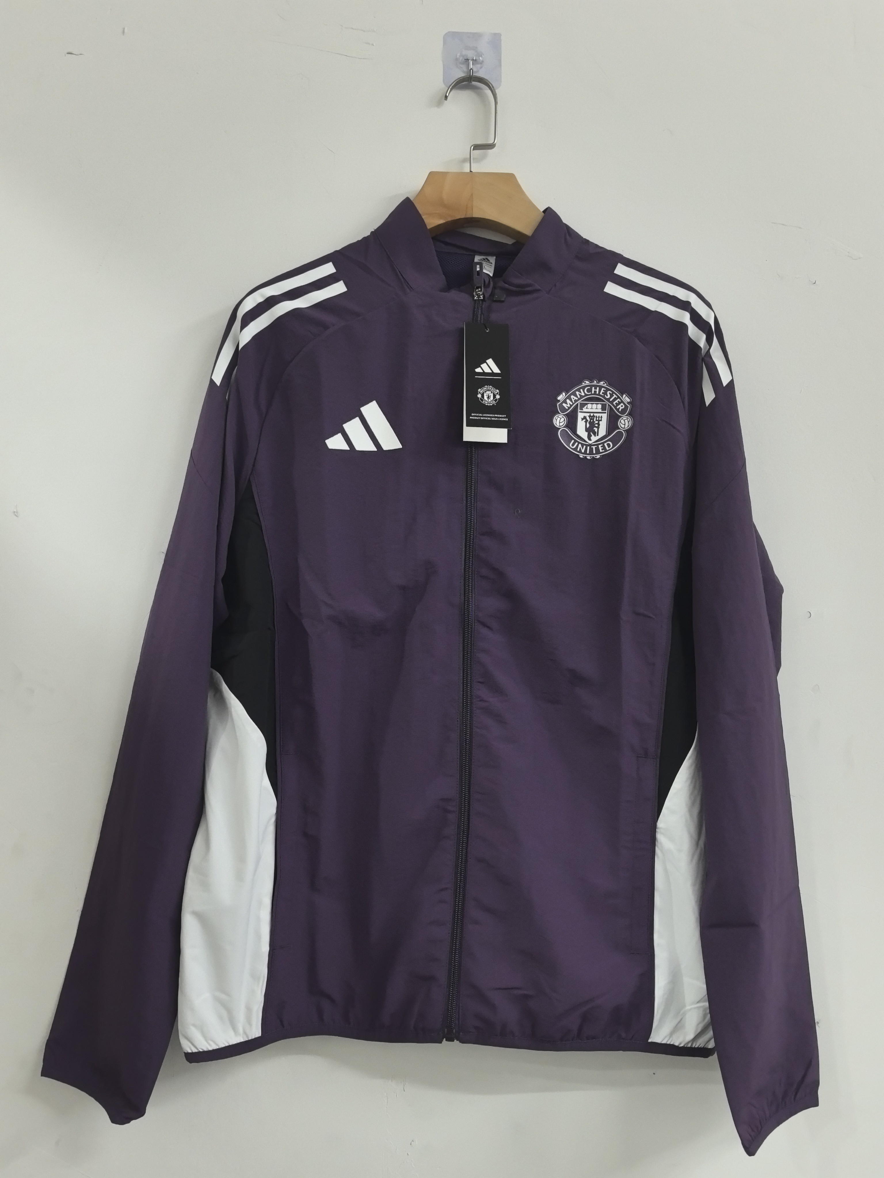 Manchester United  Player Windbreaker 25-26