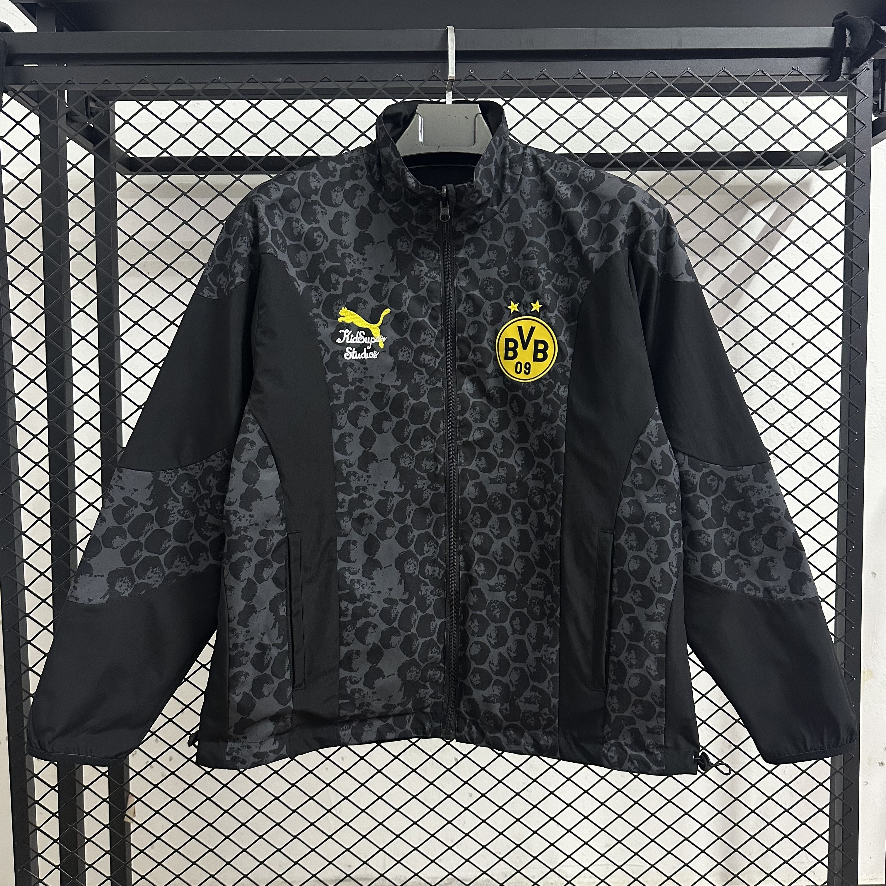Borussia Dortmund x Kidsuper Studios Collaboration  Windbreaker 25-26