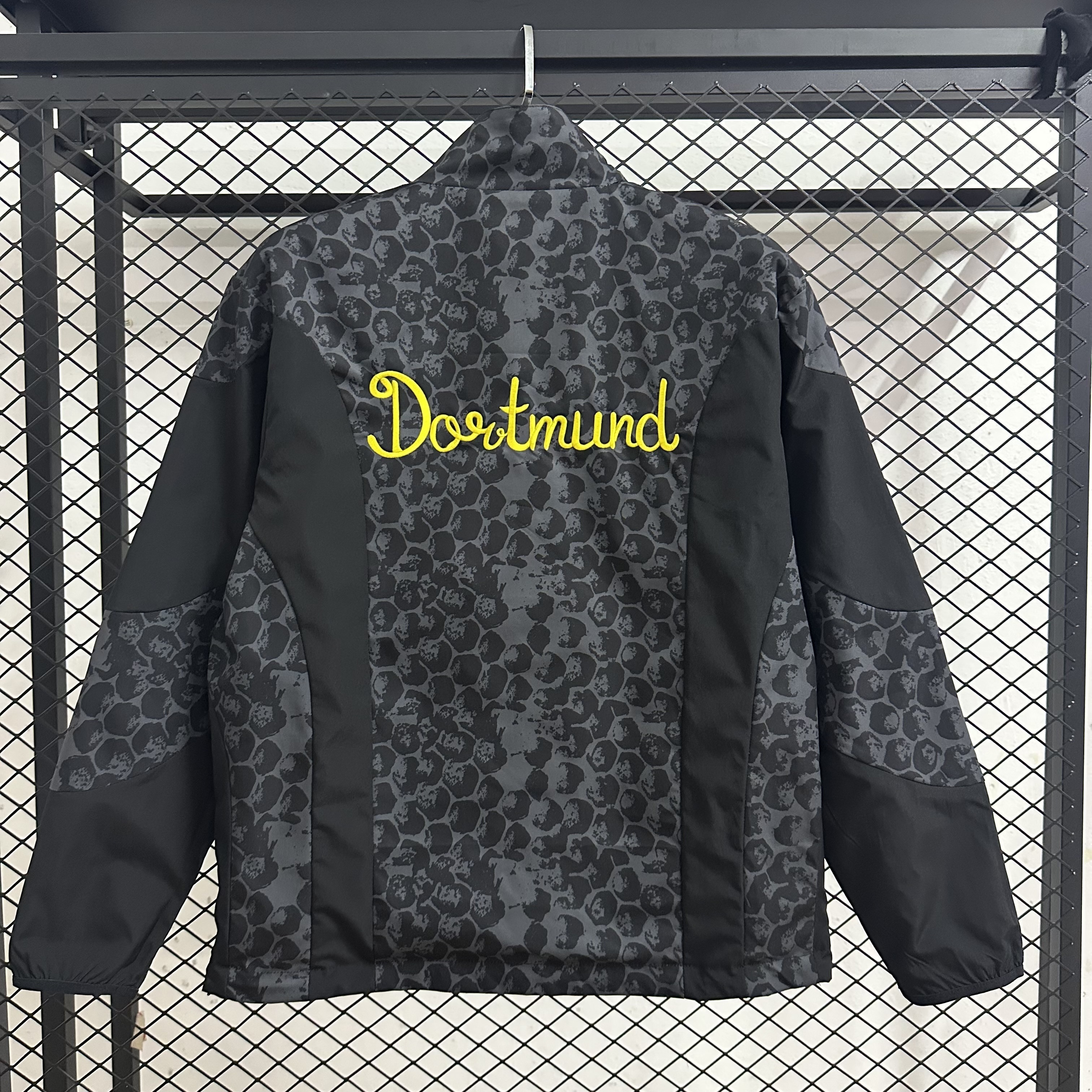 Borussia Dortmund x Kidsuper Studios Collaboration  Windbreaker 25-26