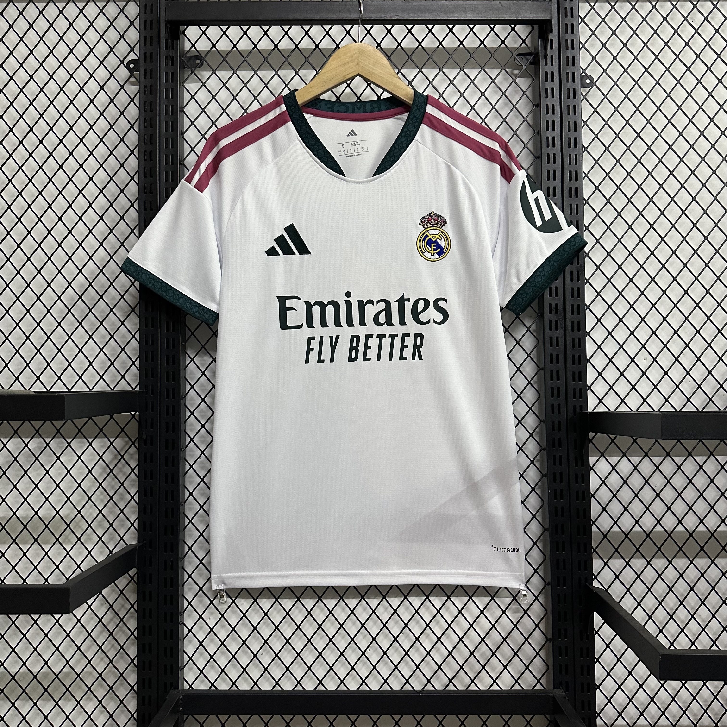 Real Madrid 26-27 Home  Men Jersey